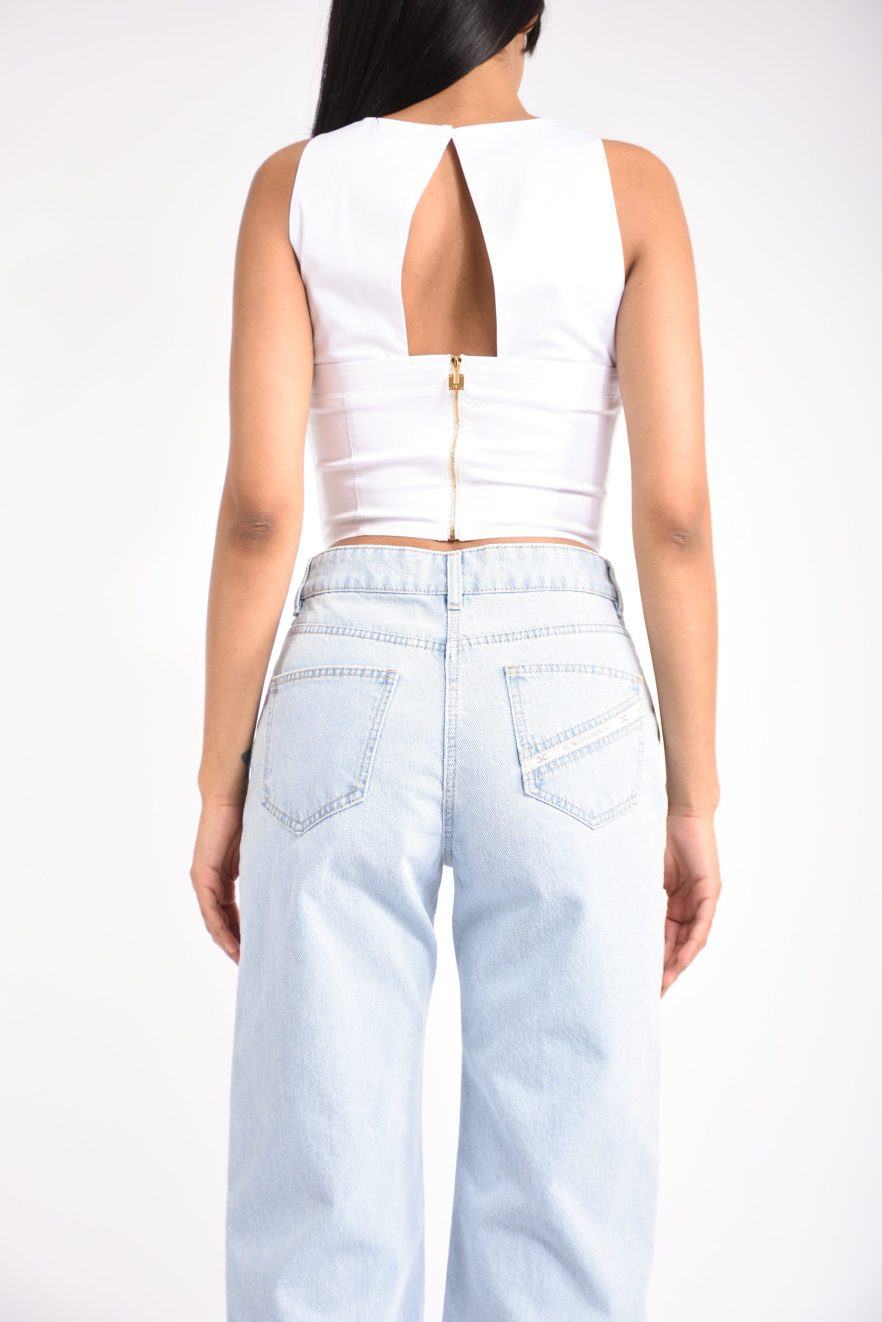 top in cotone stretch con balza