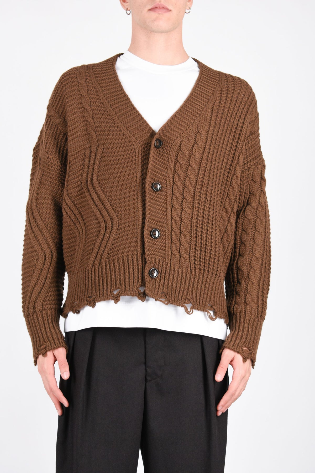 Cardigan in lana DA127M039
