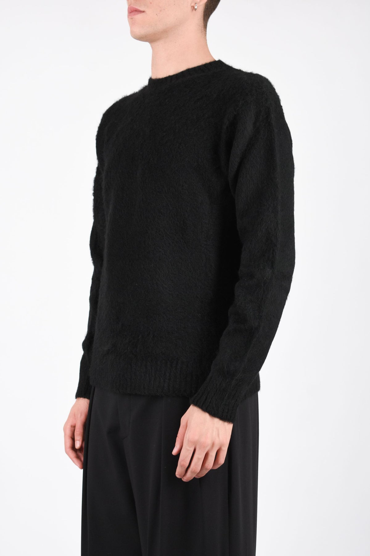 Maglia girocollo in lana DA127M011