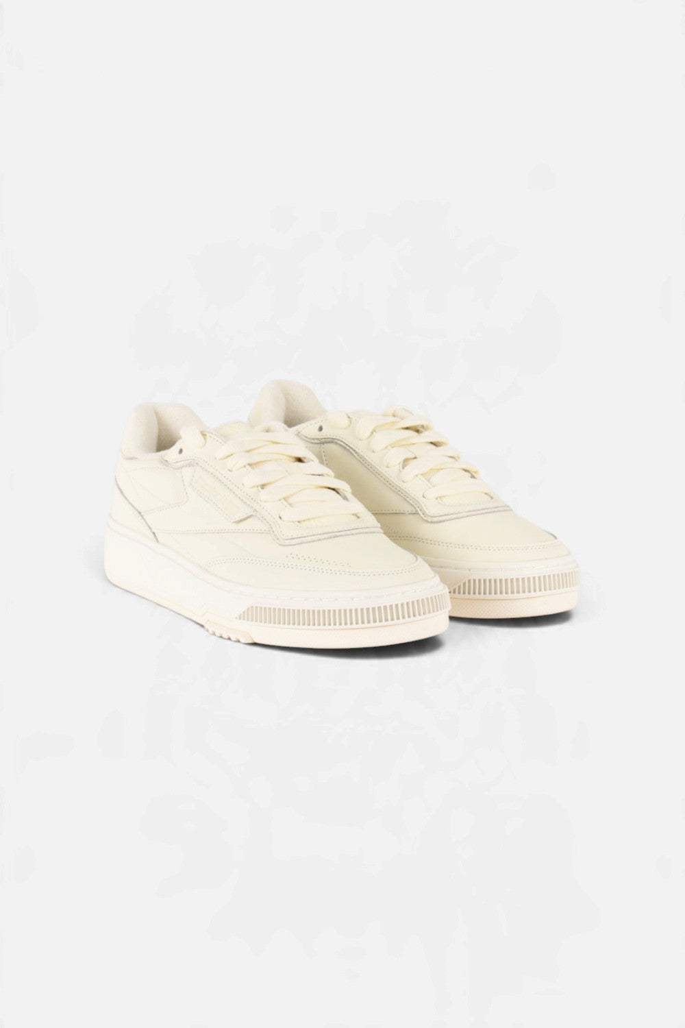 Sneakers Club C LTD 100268908