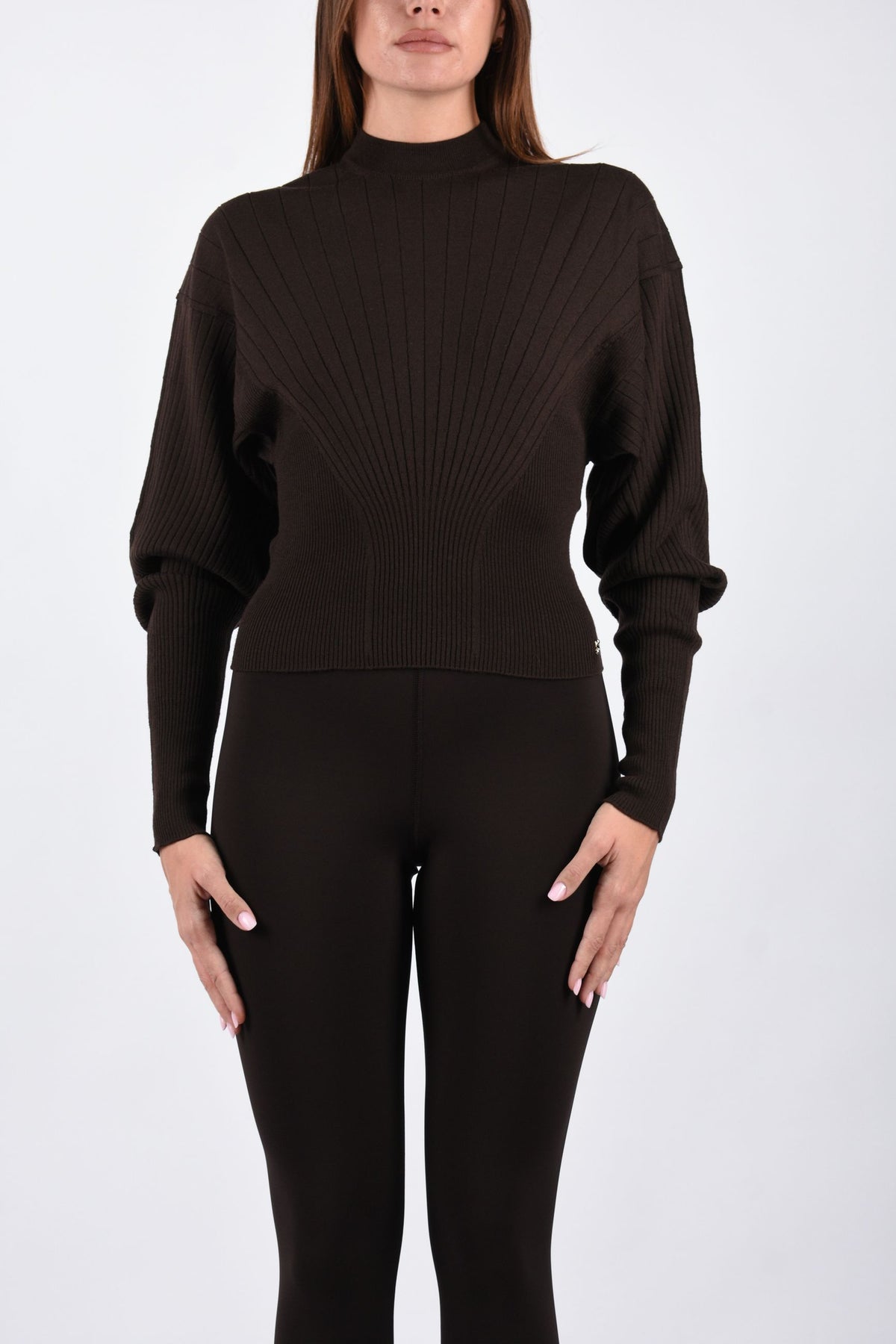 Maglia sagomata in pura lana LATINO 2622366162