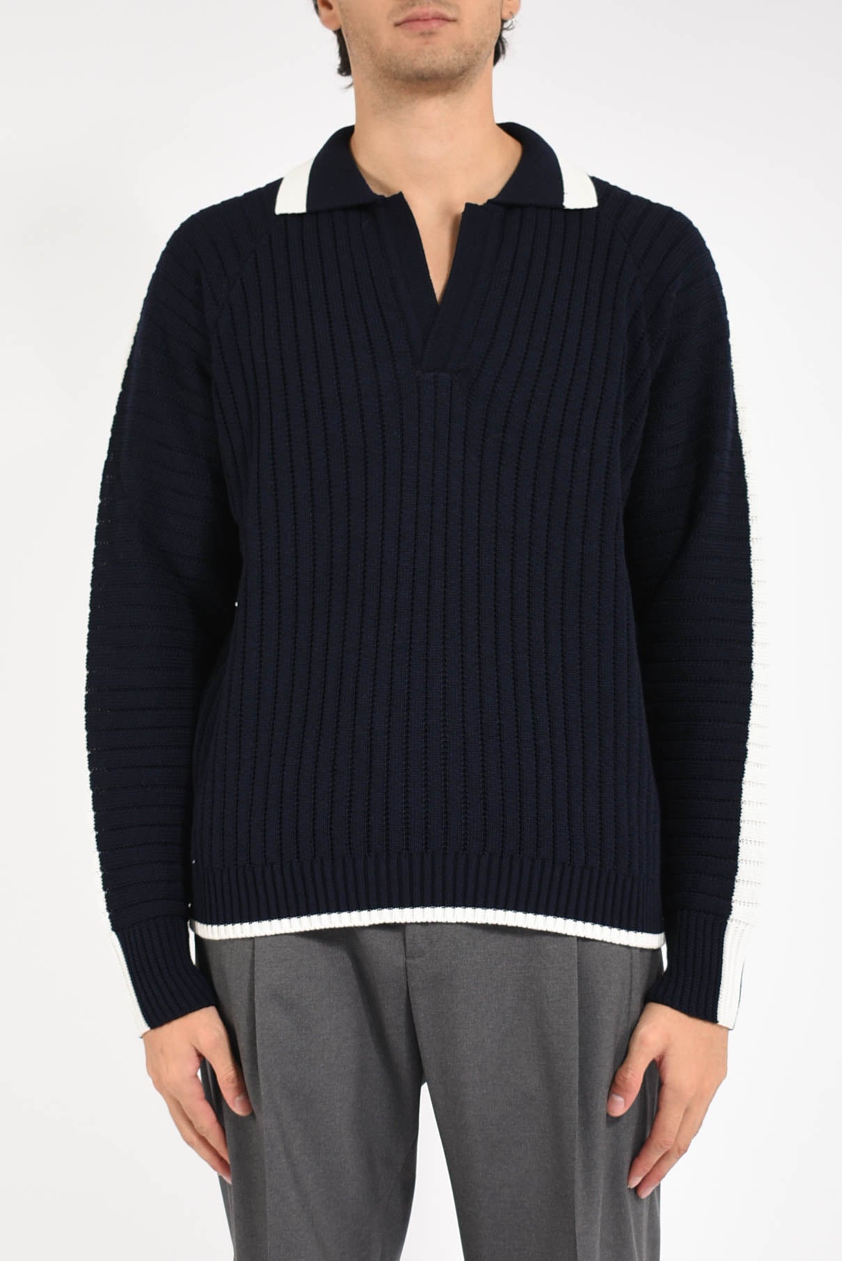 Polo rigata in misto lana