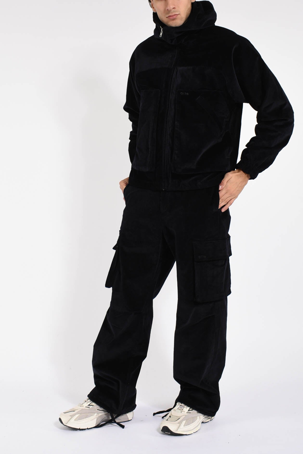 Pantaloni corduroy cargo