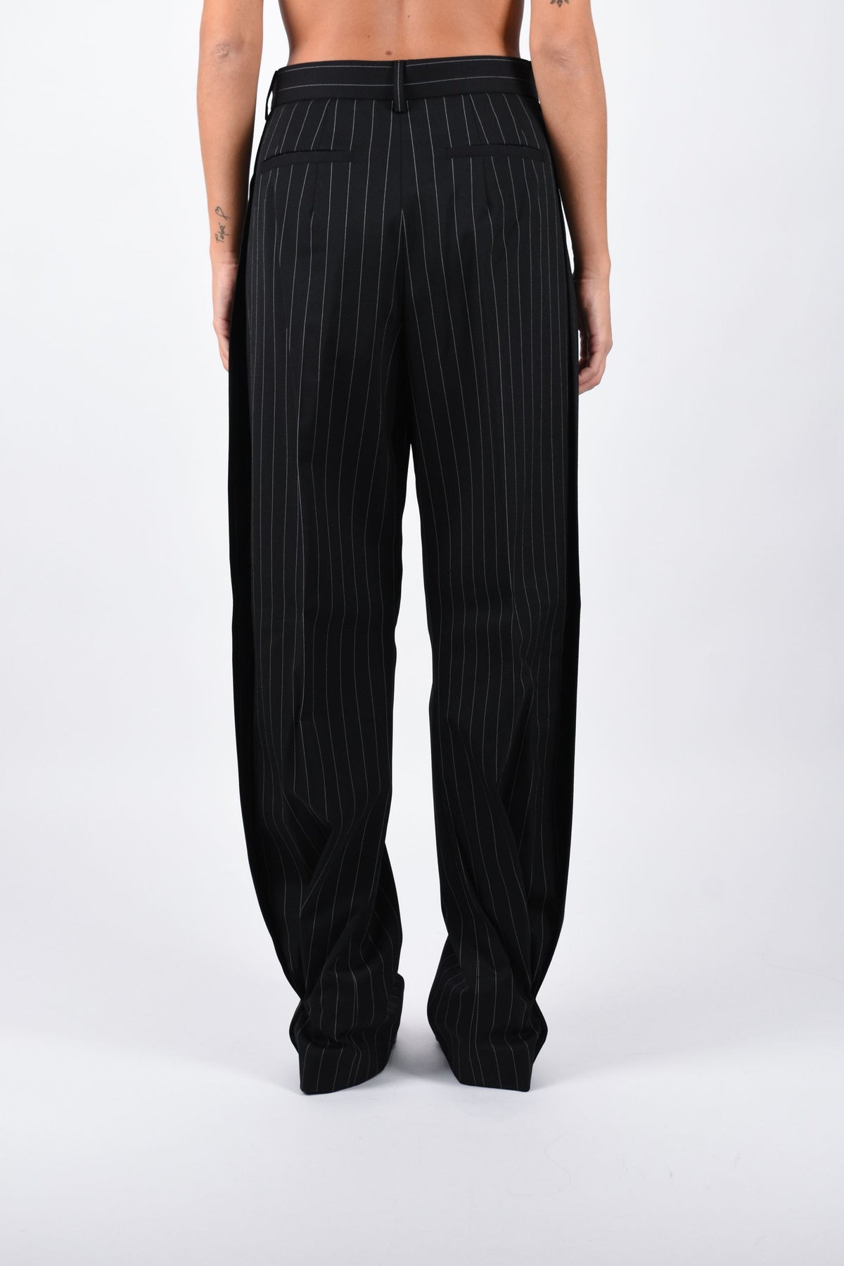 Pantalone con pieghe in lana stretch EDITTA 2622136023