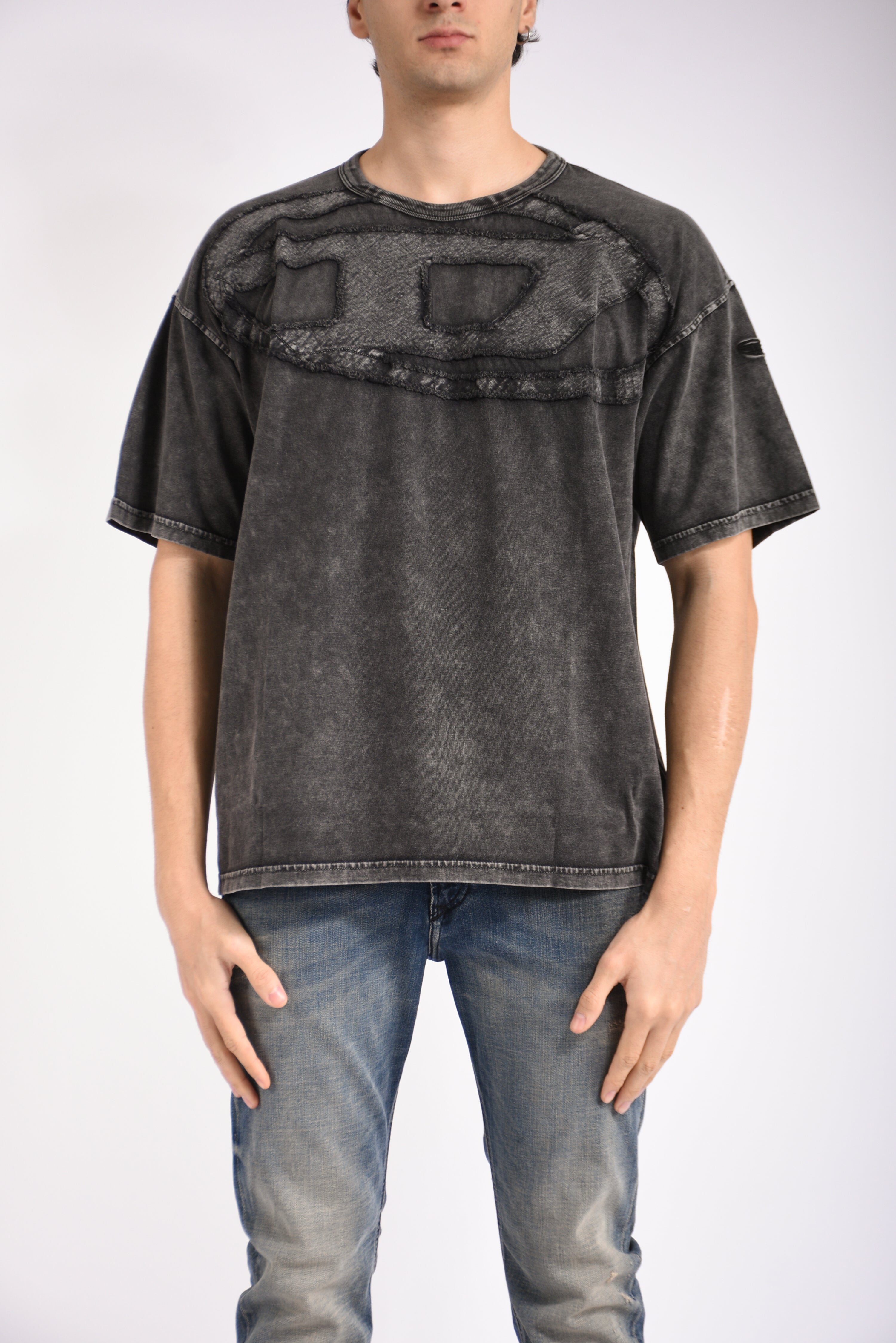 T-shirt con logo Oval D applicato