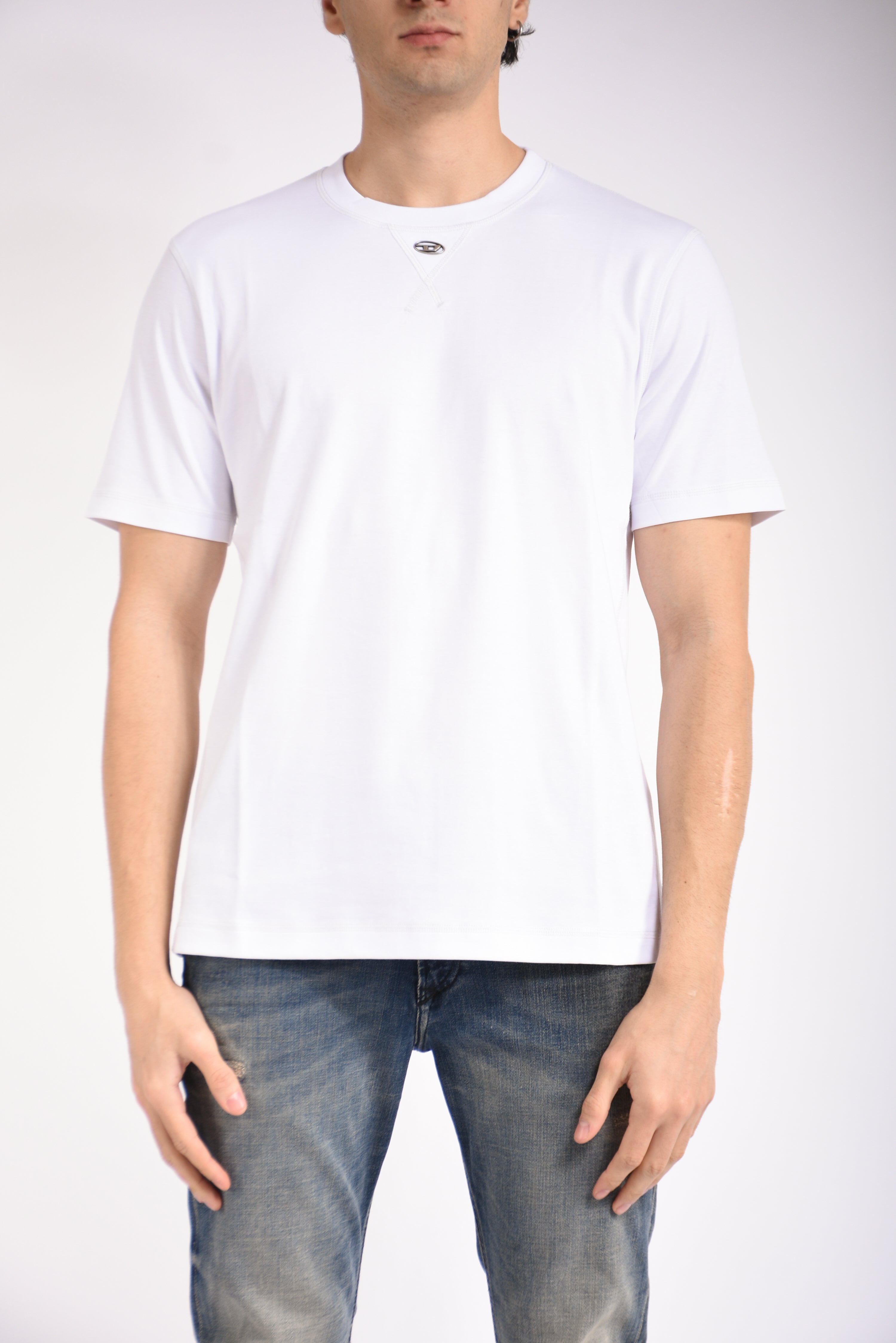 T-shirt con logo Oval D