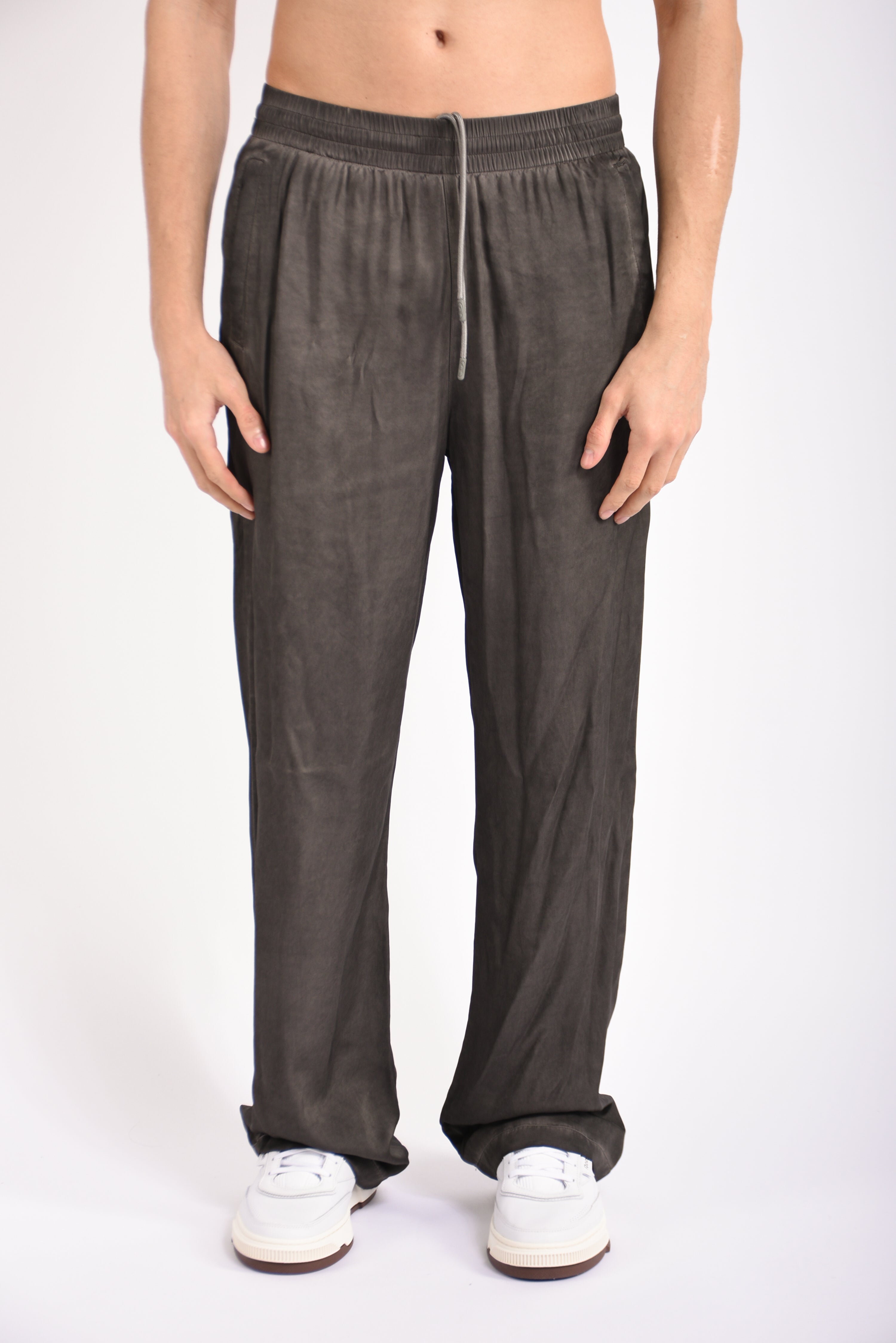 Pantaloni in viscosa fluida