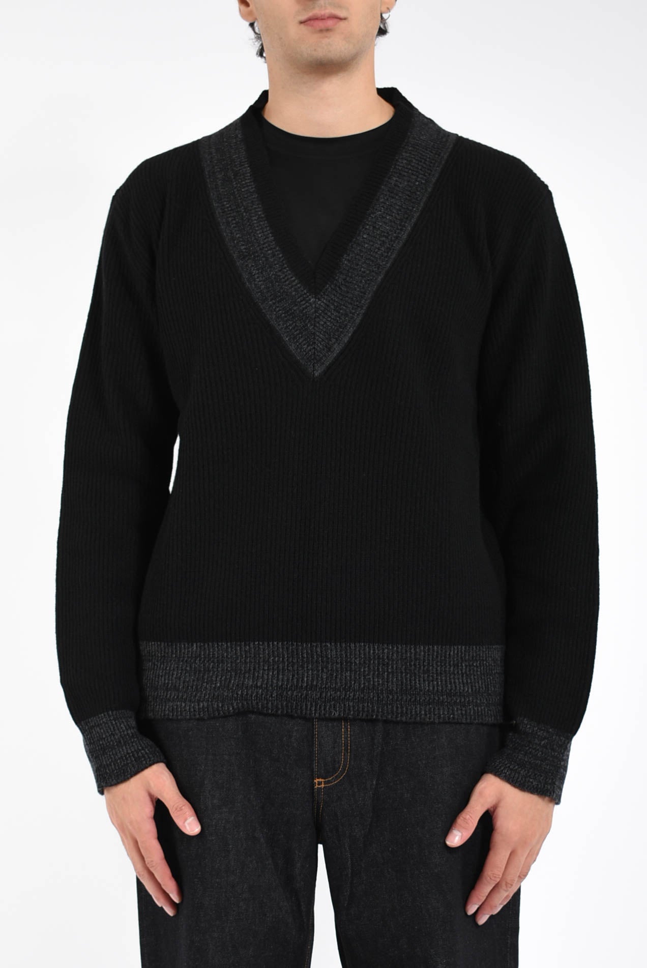 maglia scollo a v in lana