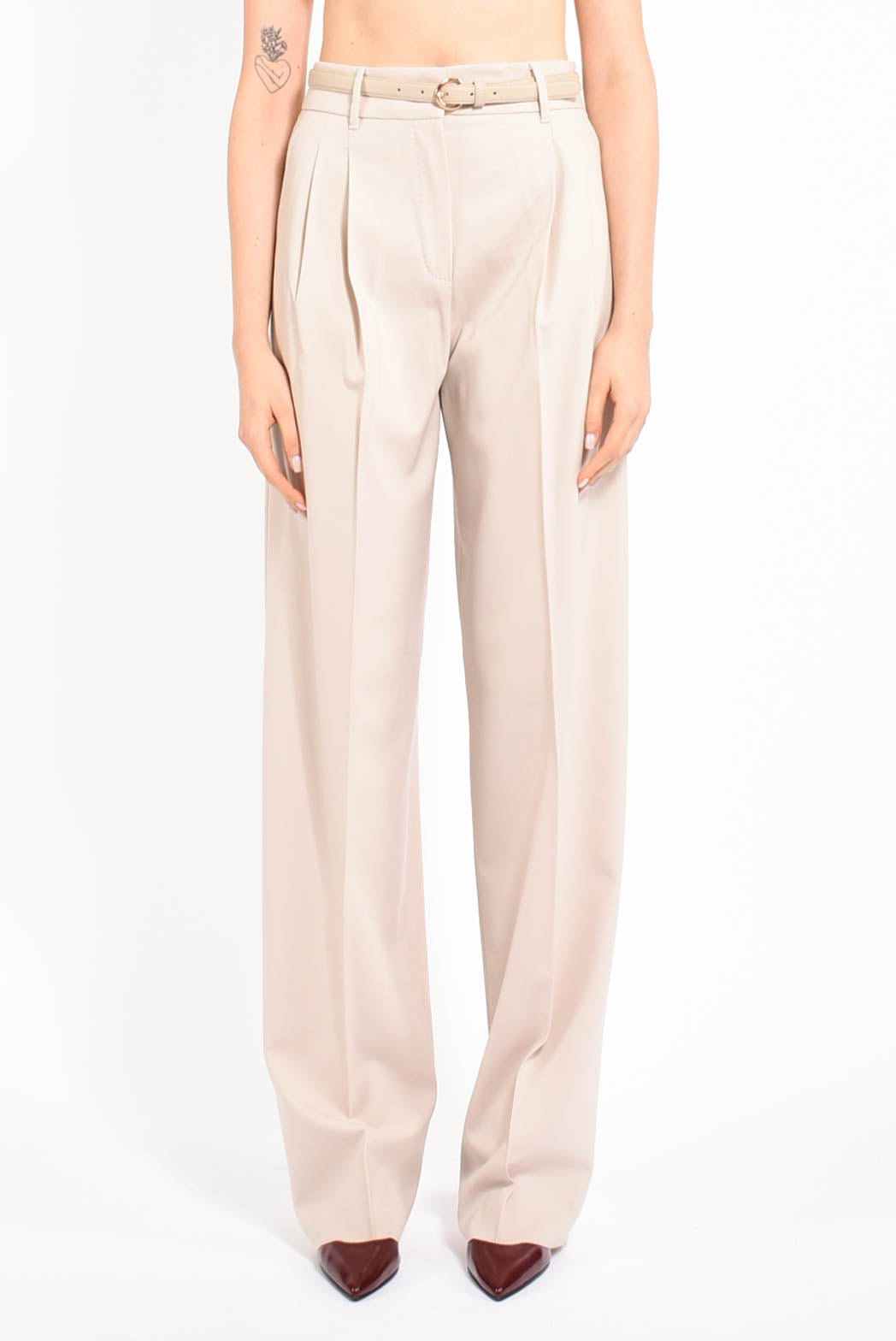 pantaloni in lana modello entrata