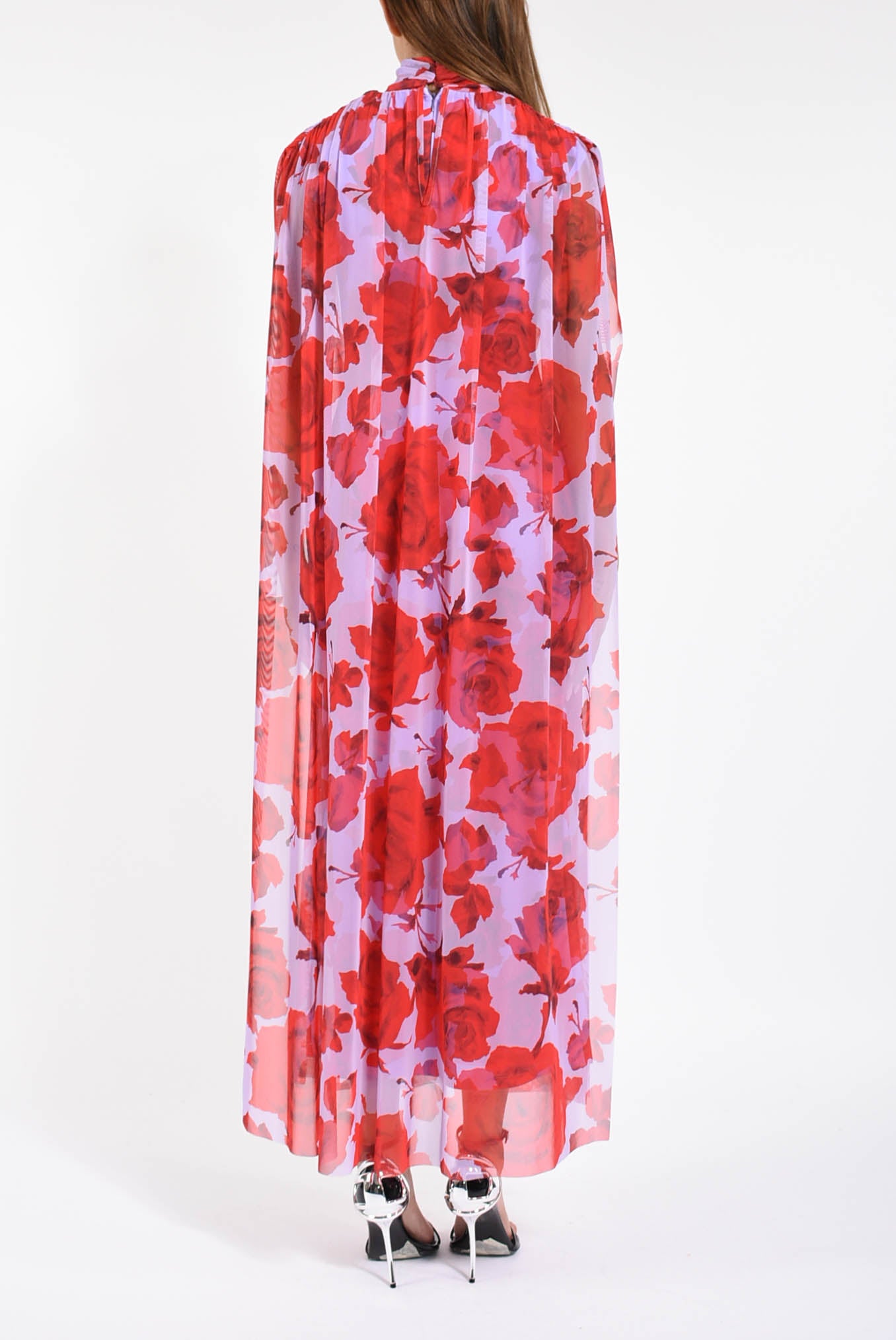 abito lungo con stampa rose