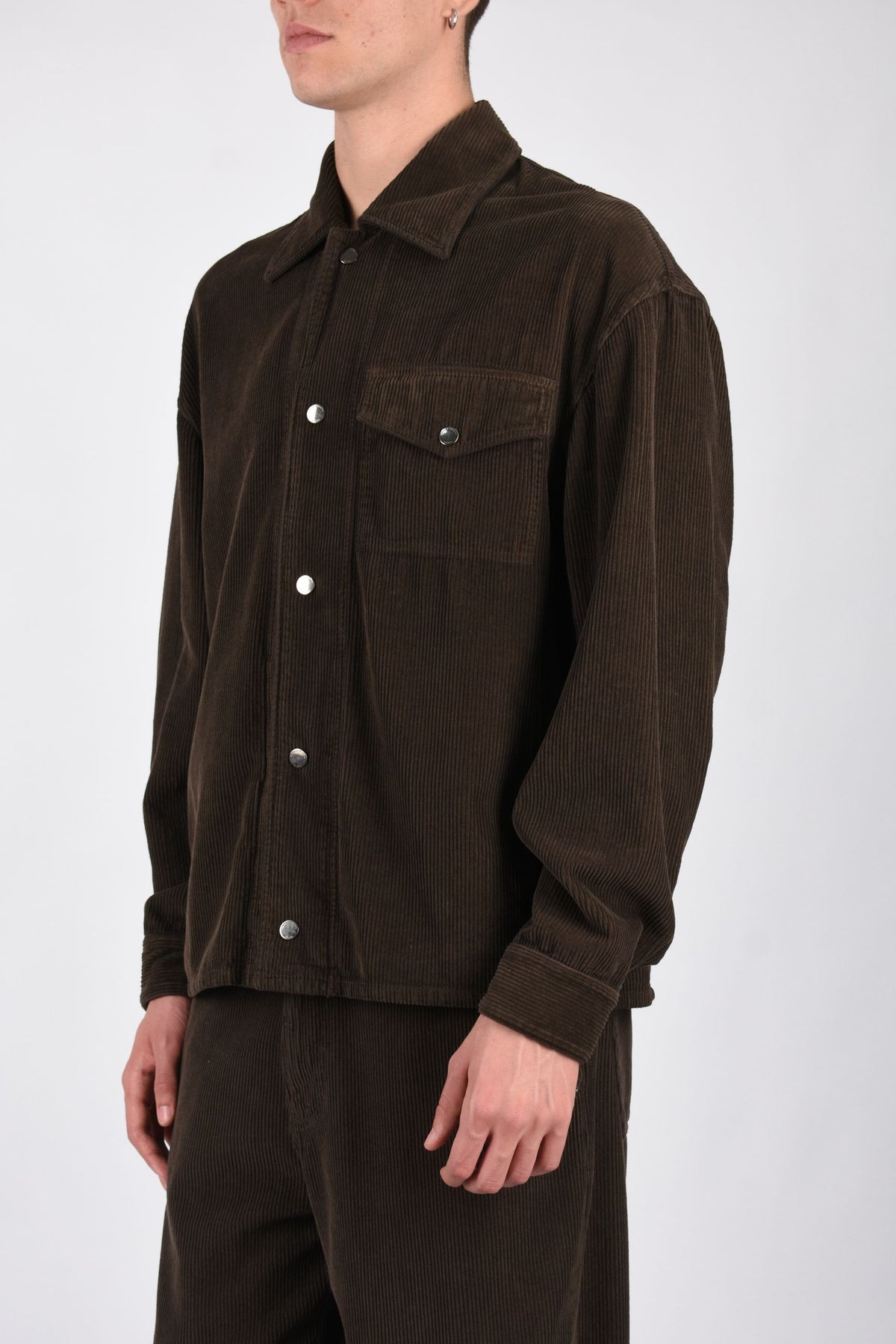 Overshirt in velluto a coste O0310219