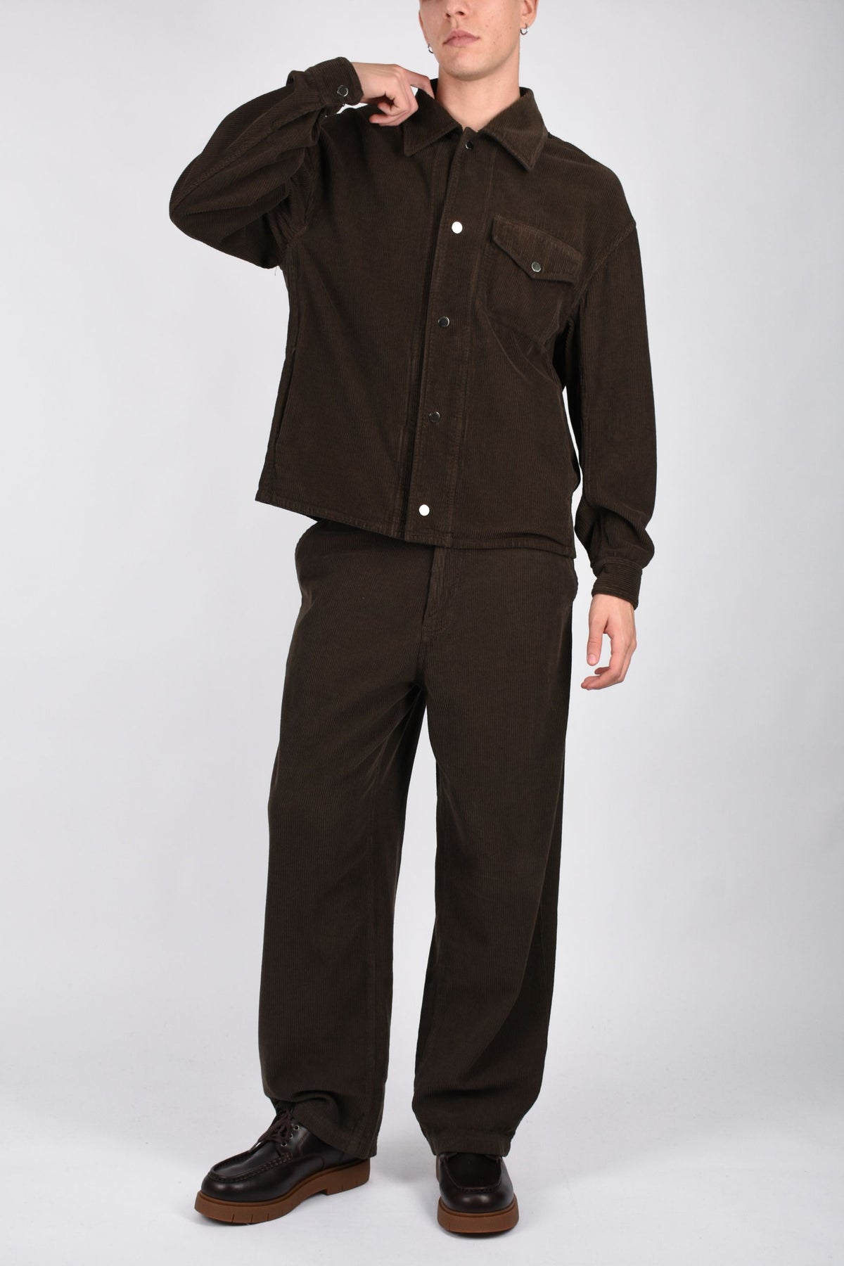 Overshirt in velluto a coste O0310219