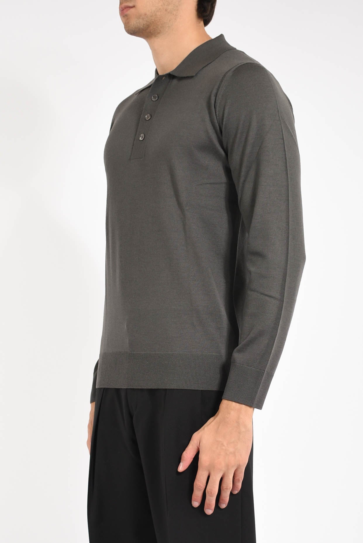 Polo in lana vergine
