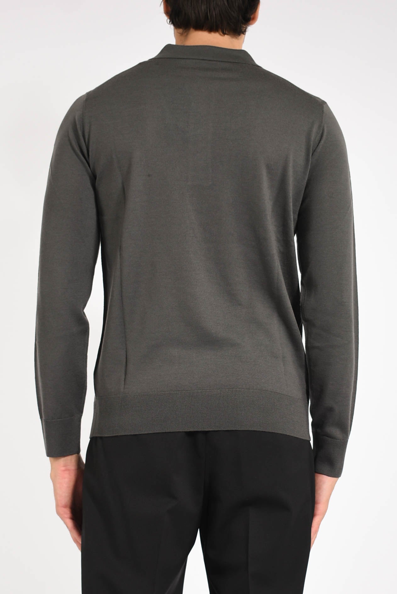 Polo in lana vergine