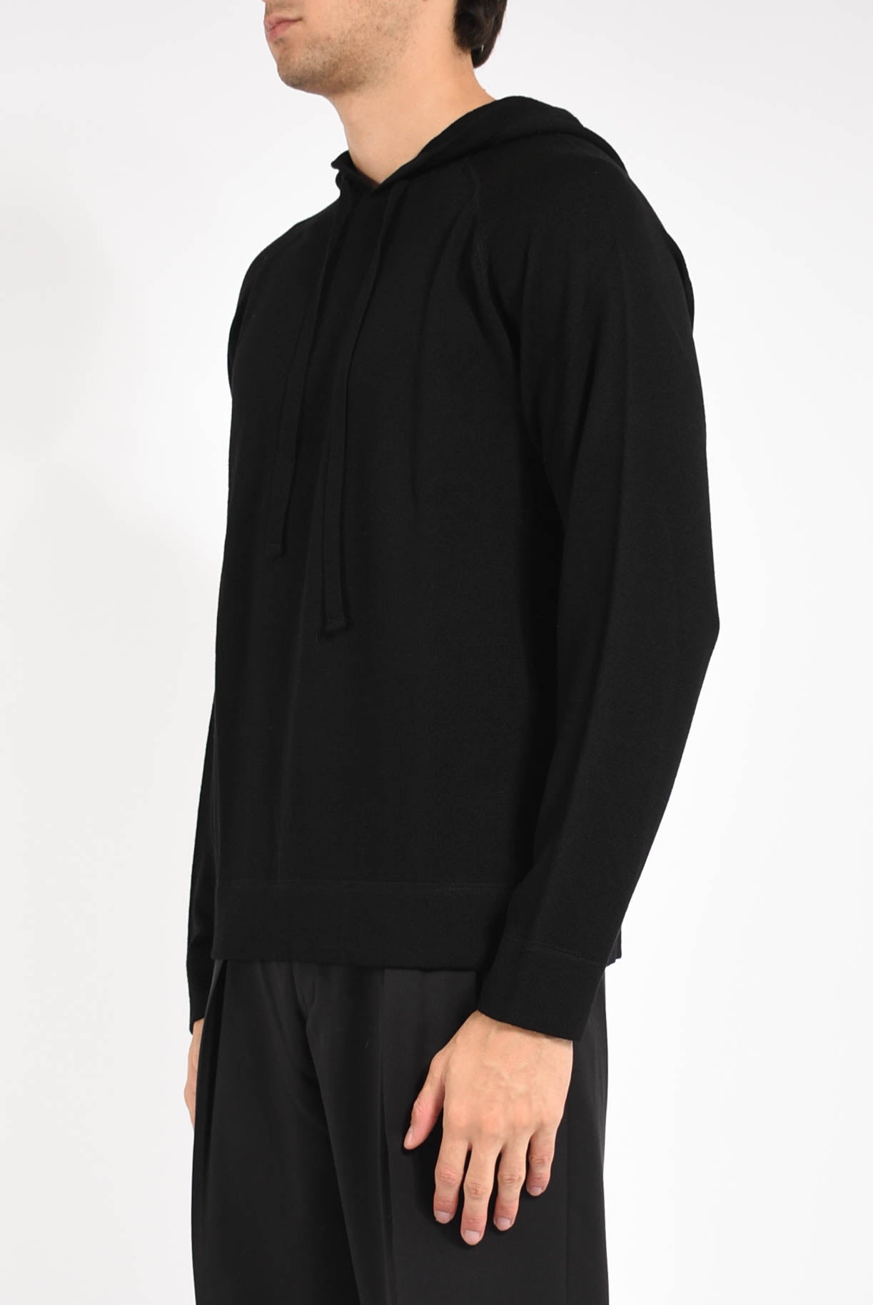 Maglia taglio felpa in lana vergine