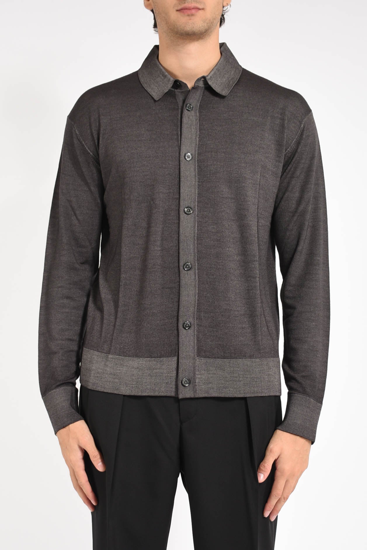 Camicia in lana vergine
