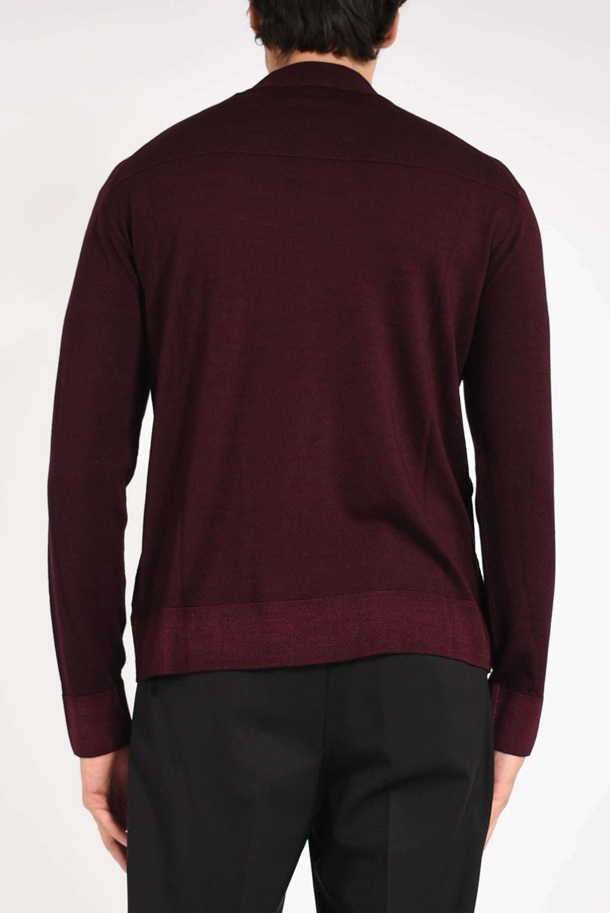 Maglia in lana vergine