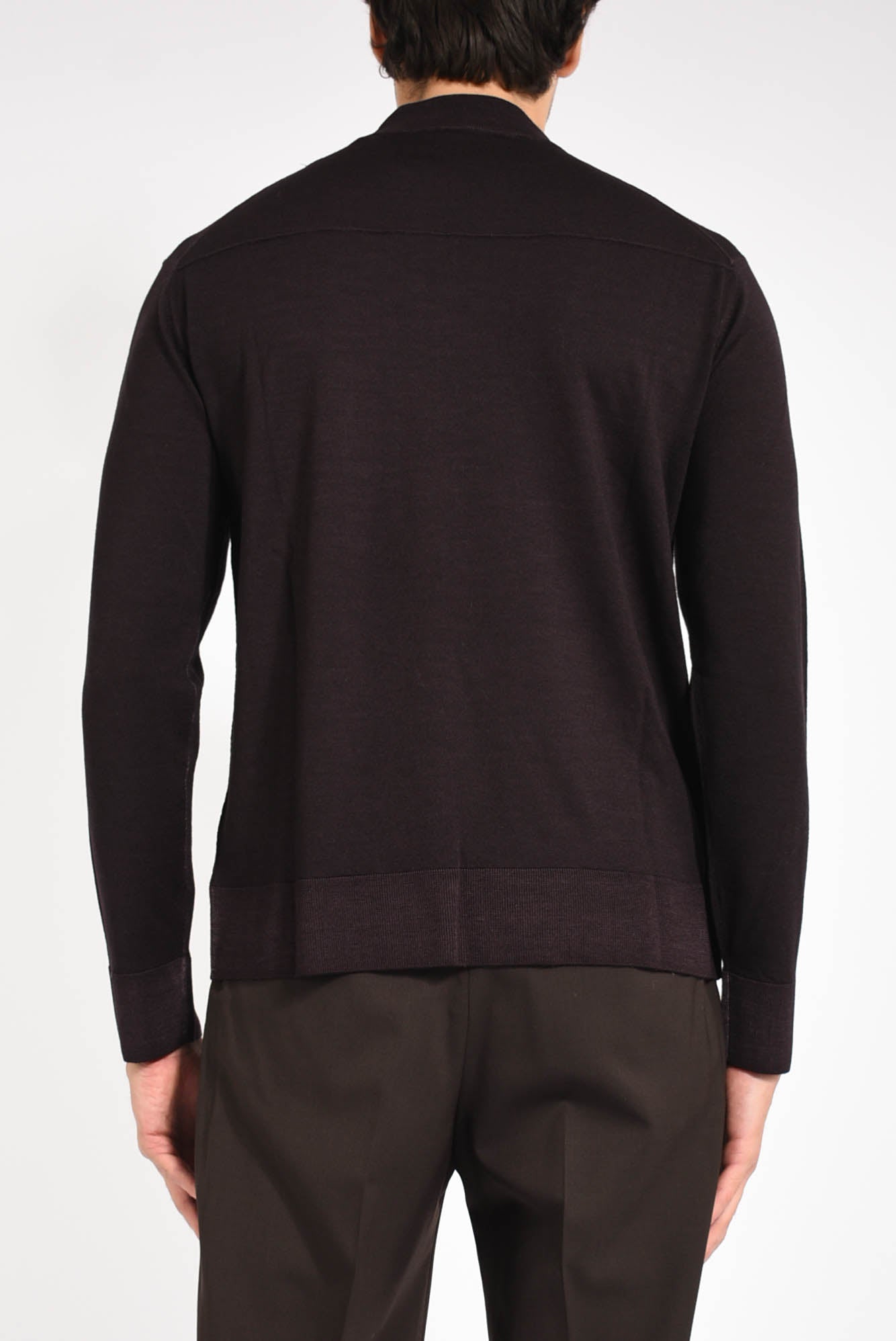 Maglia in lana vergine