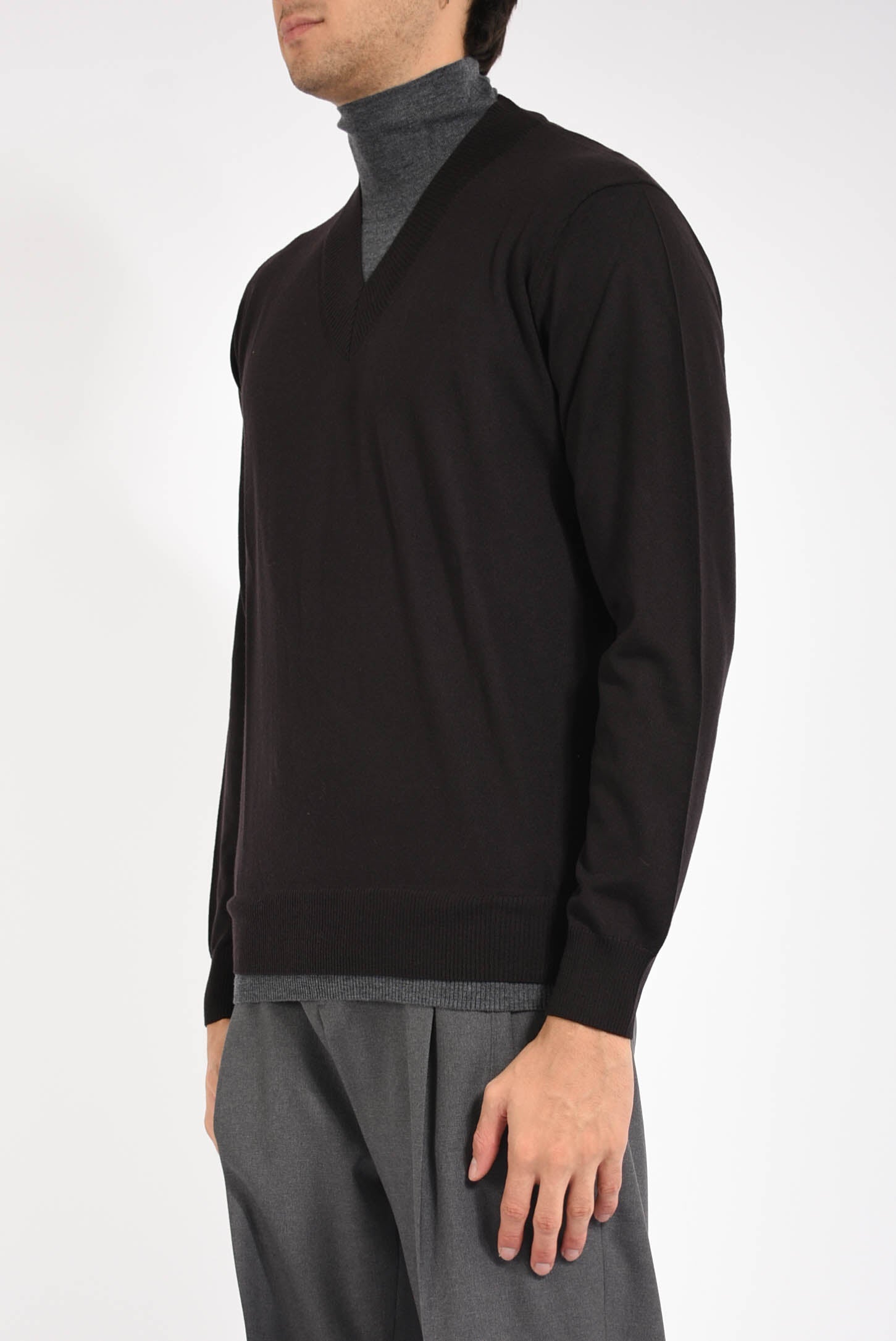 Maglia in lana vergine