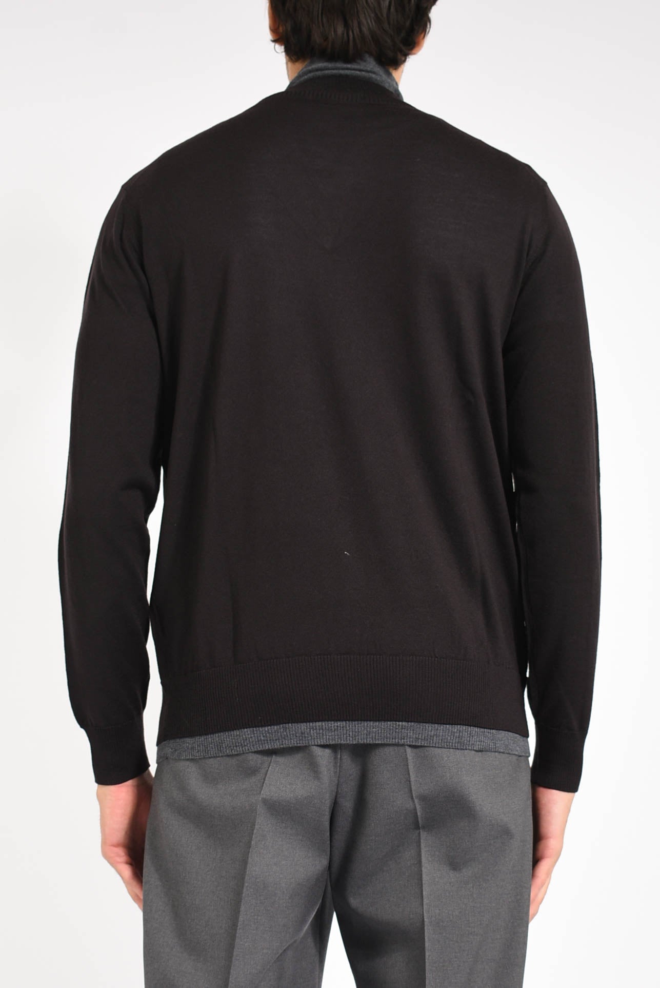 Maglia in lana vergine