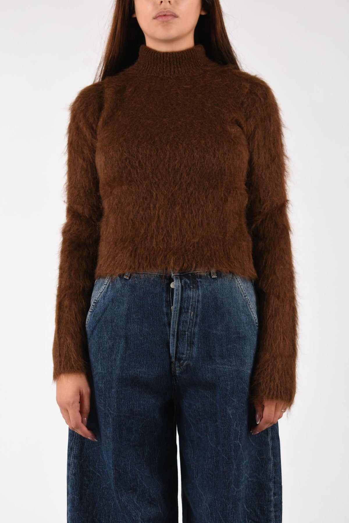 maglia a collo alto in misto lana DT441M01020D002
