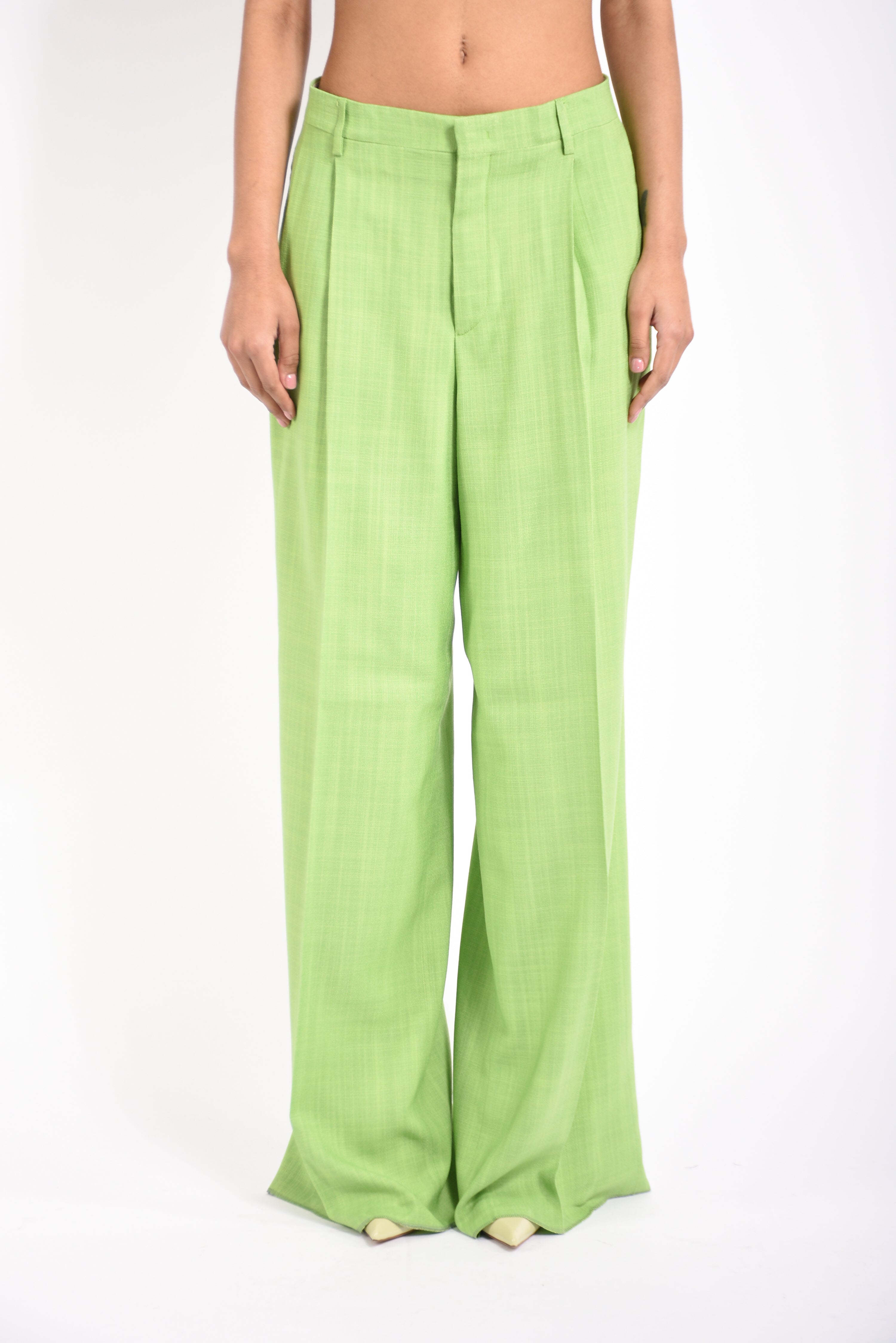pantaloni dritti peileen