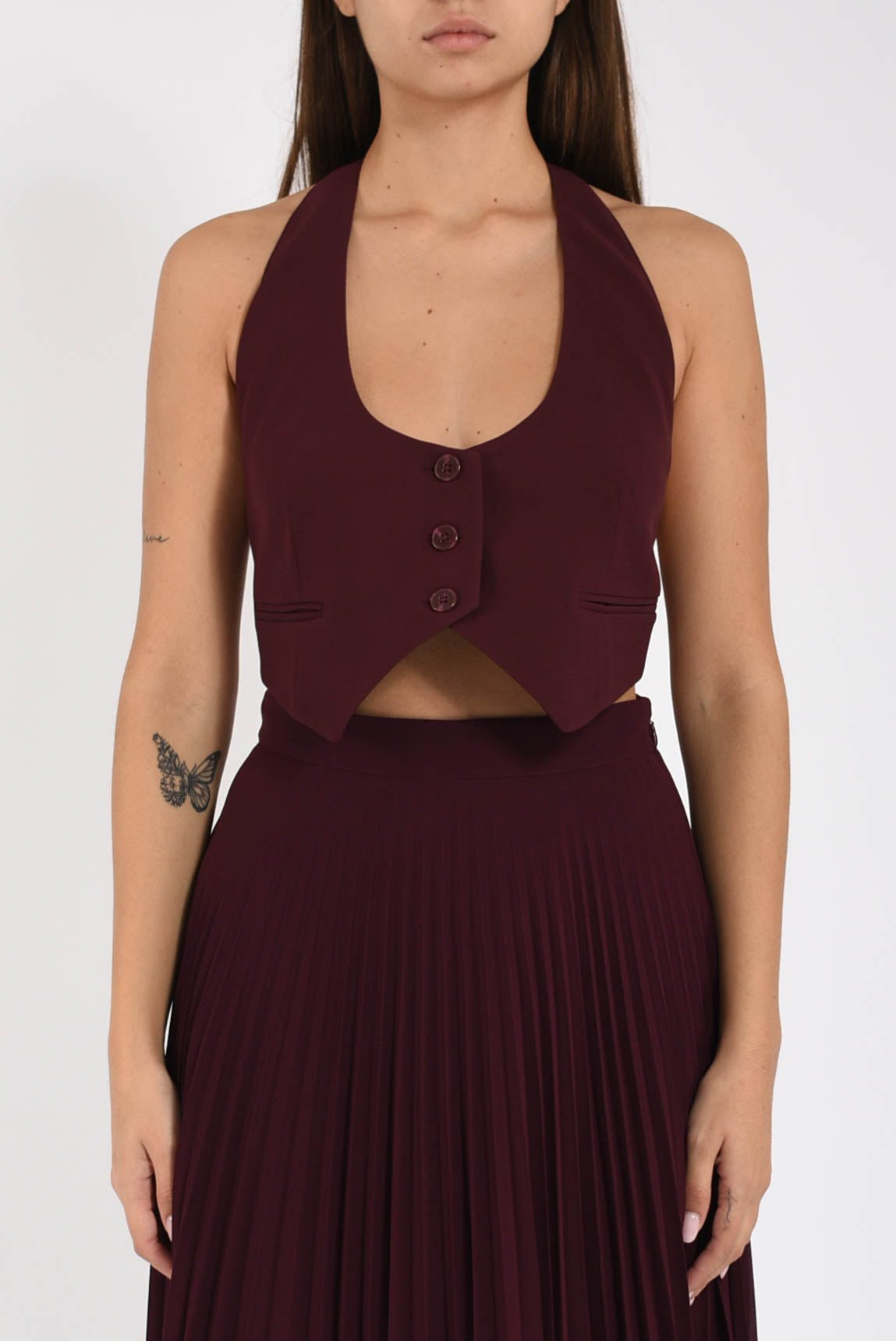 Gilet in crêpe cady con cinturino