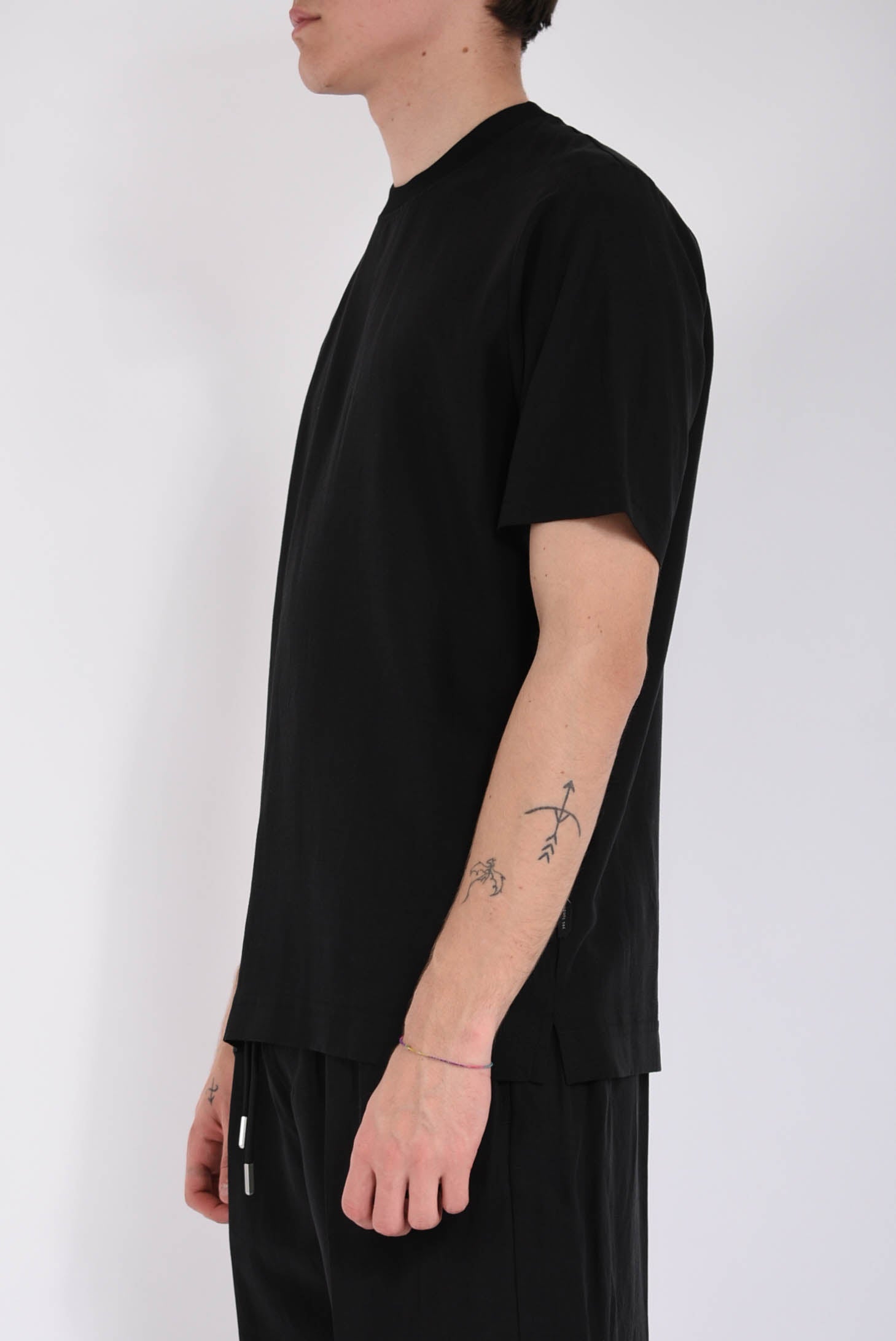 T-shirt in misto lino