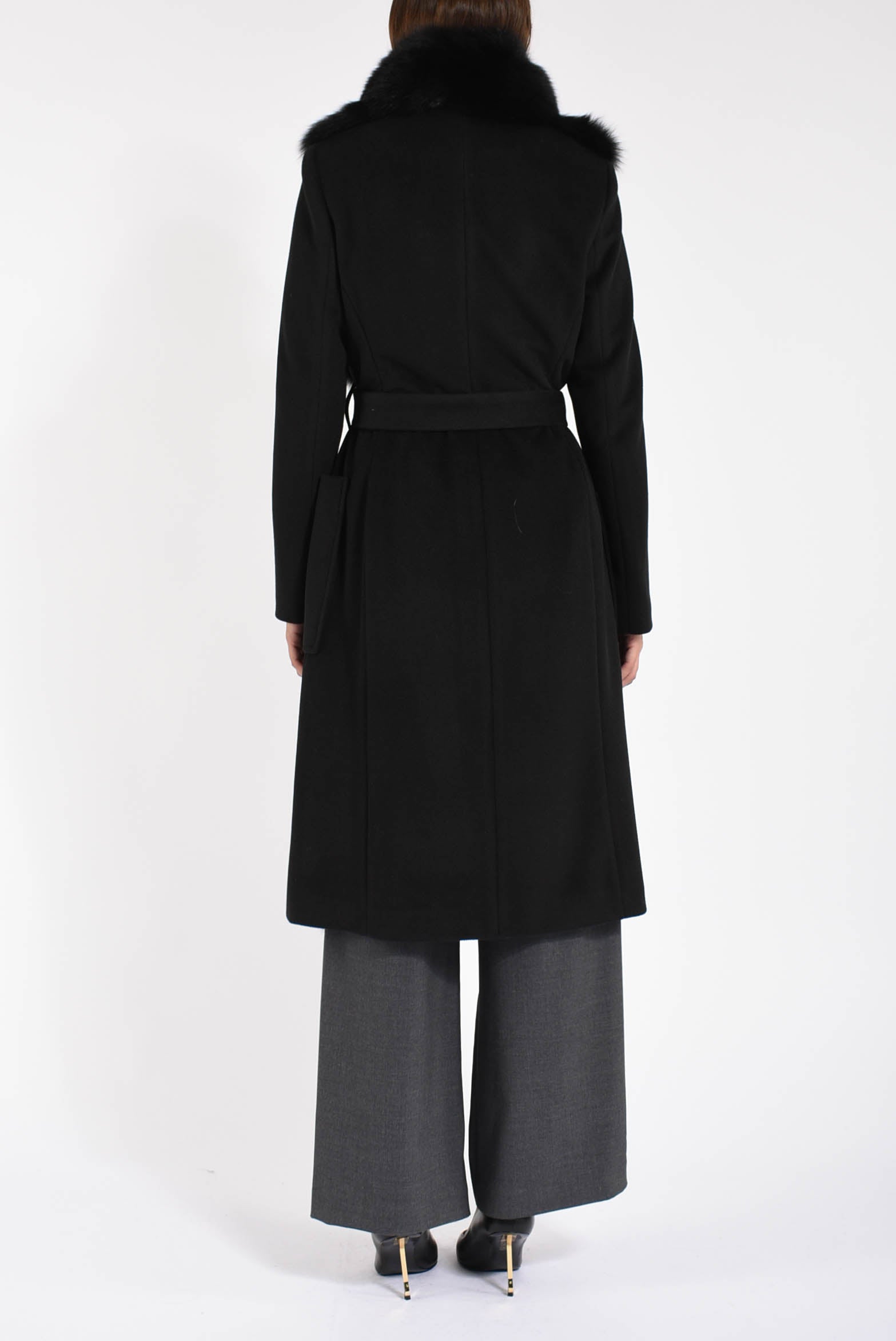 cappotto in lana e volpe