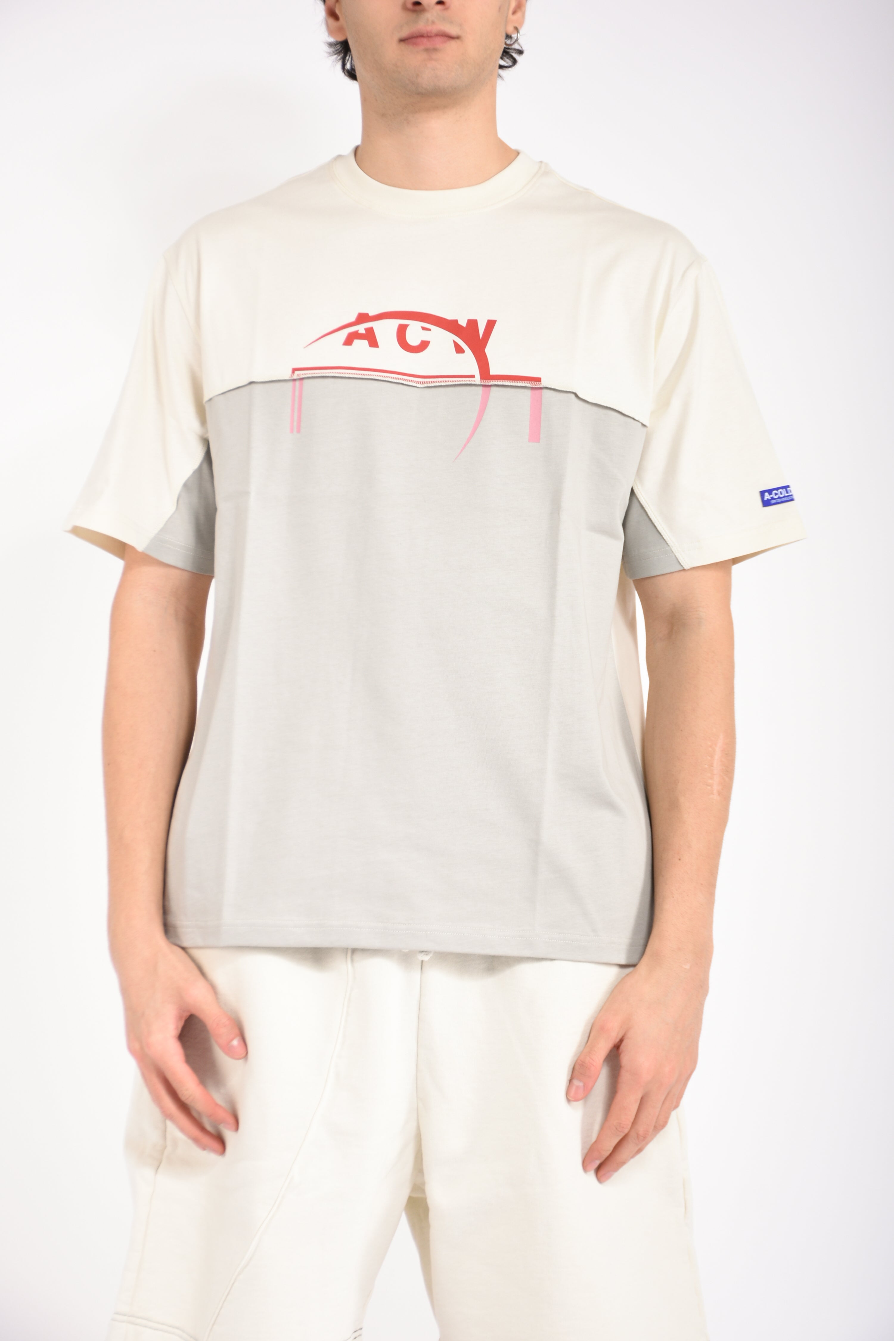 t-shirt split logo