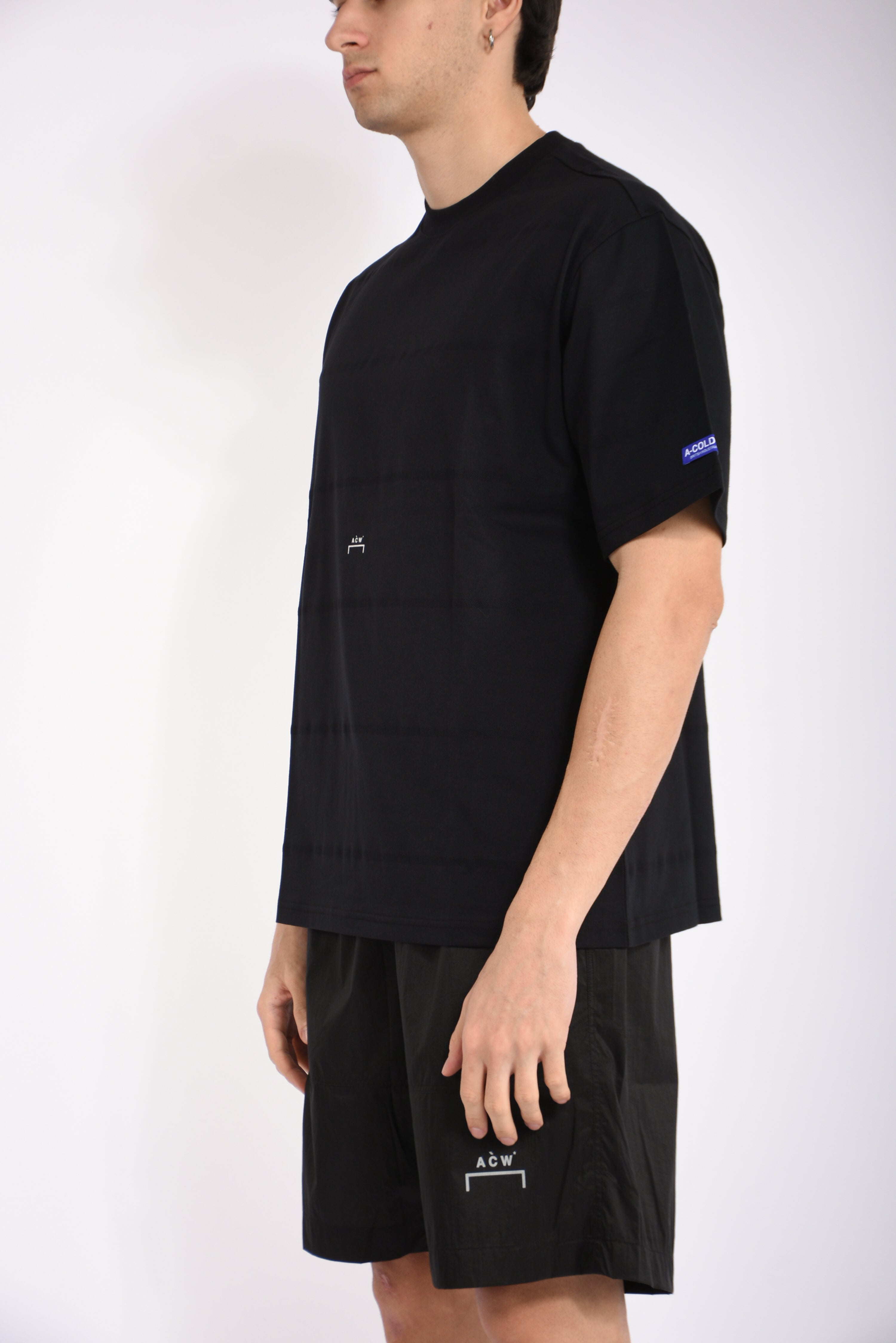 t-shirt striped