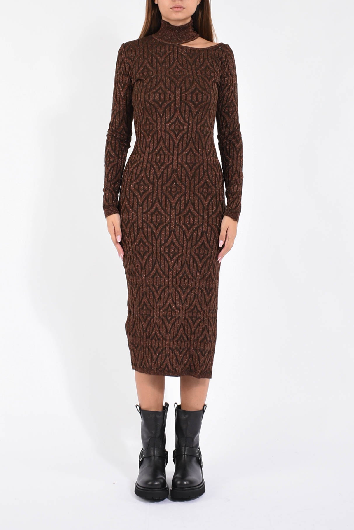 abito lungo in lurex