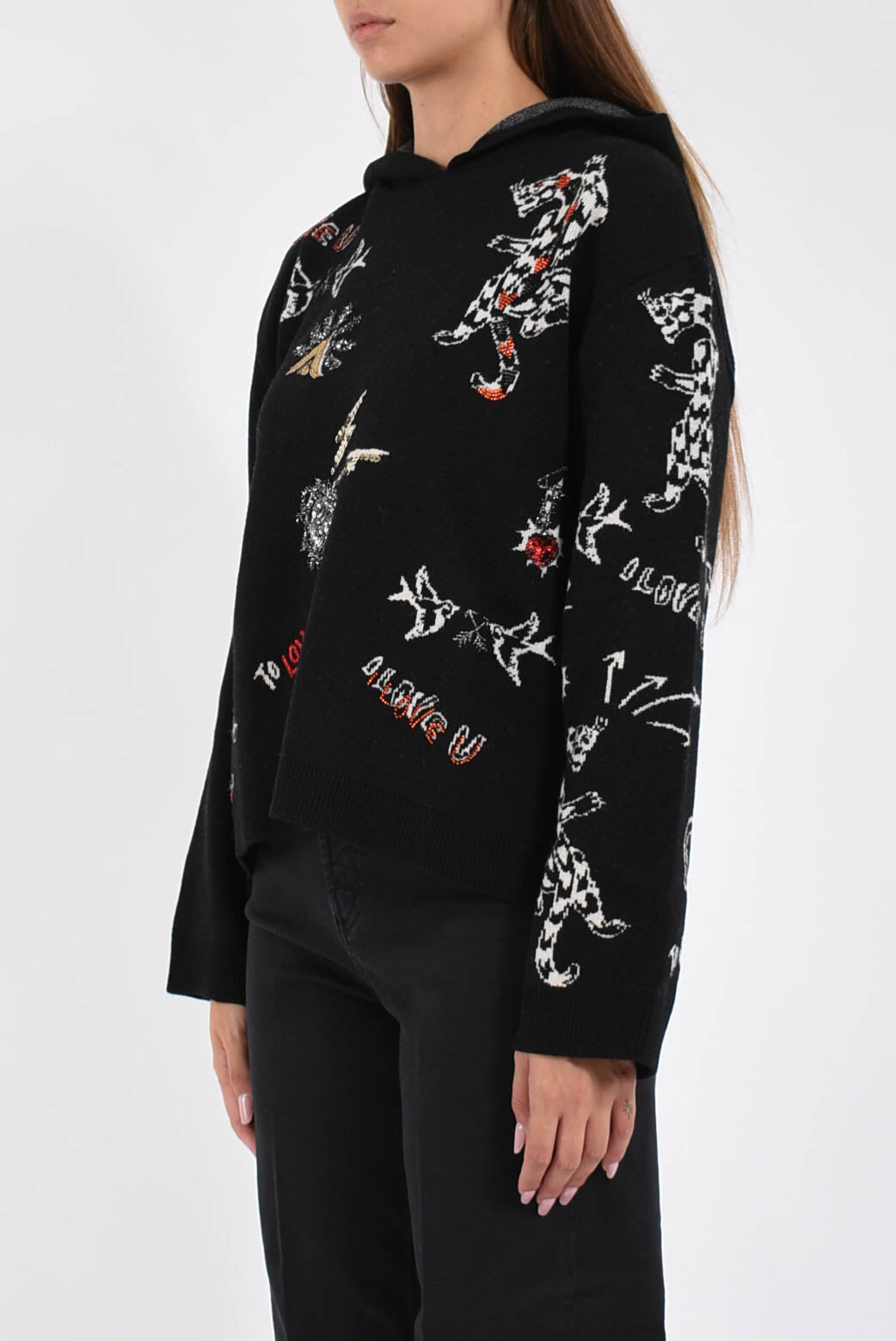 Maglia con cappuccio e ricami