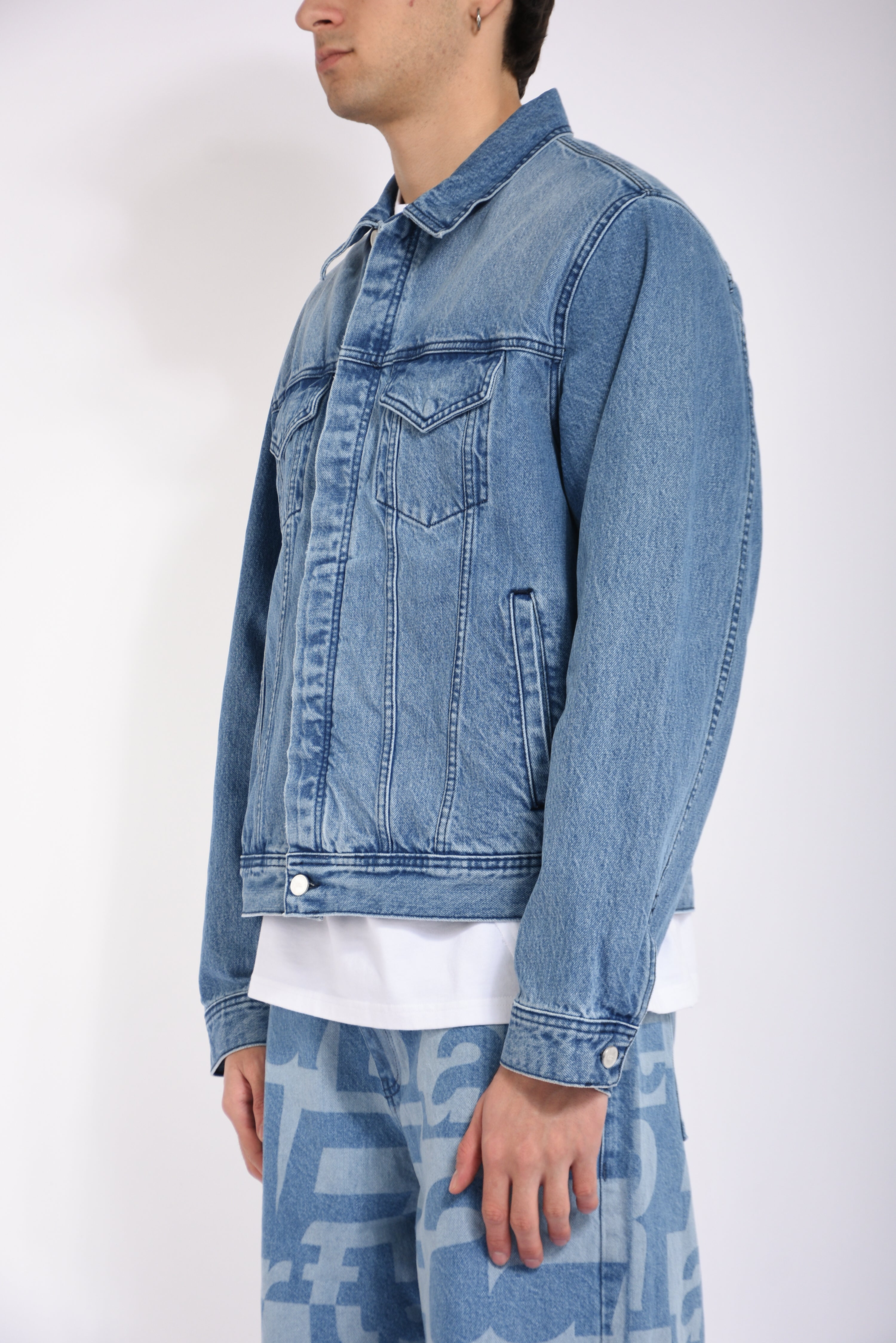 giubbino circle logo