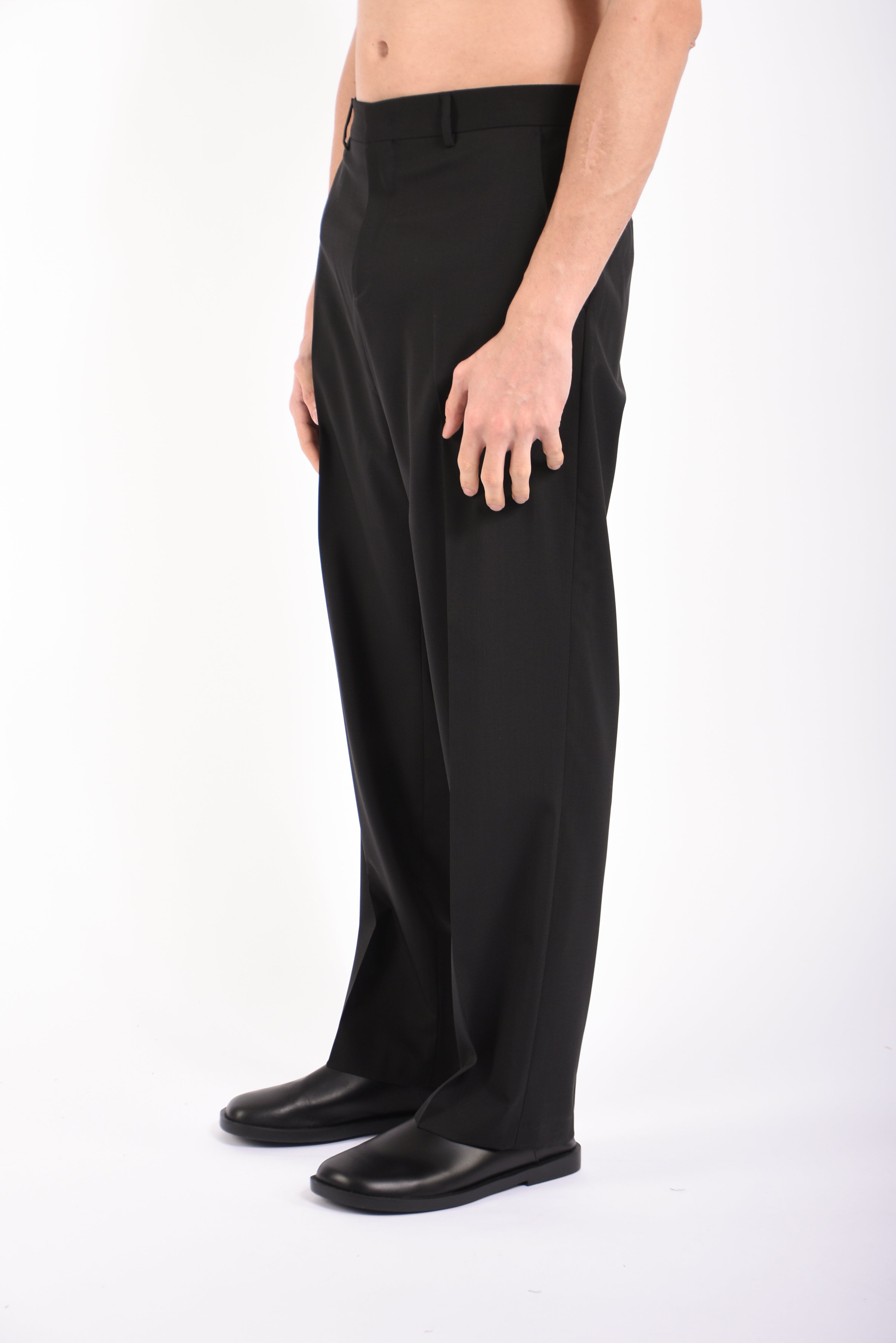 Pantaloni Yoshi in fresco lana