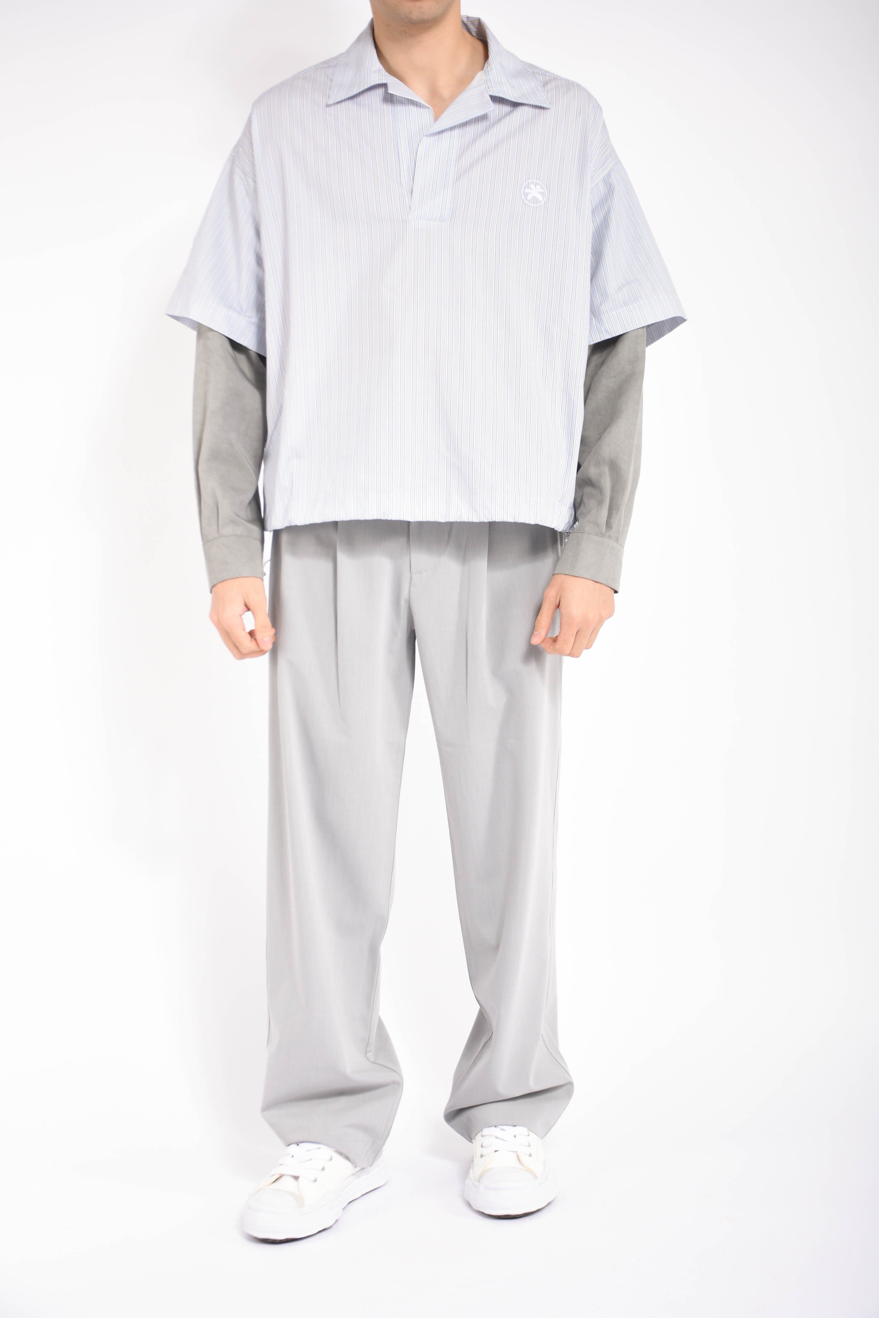Pantaloni loose