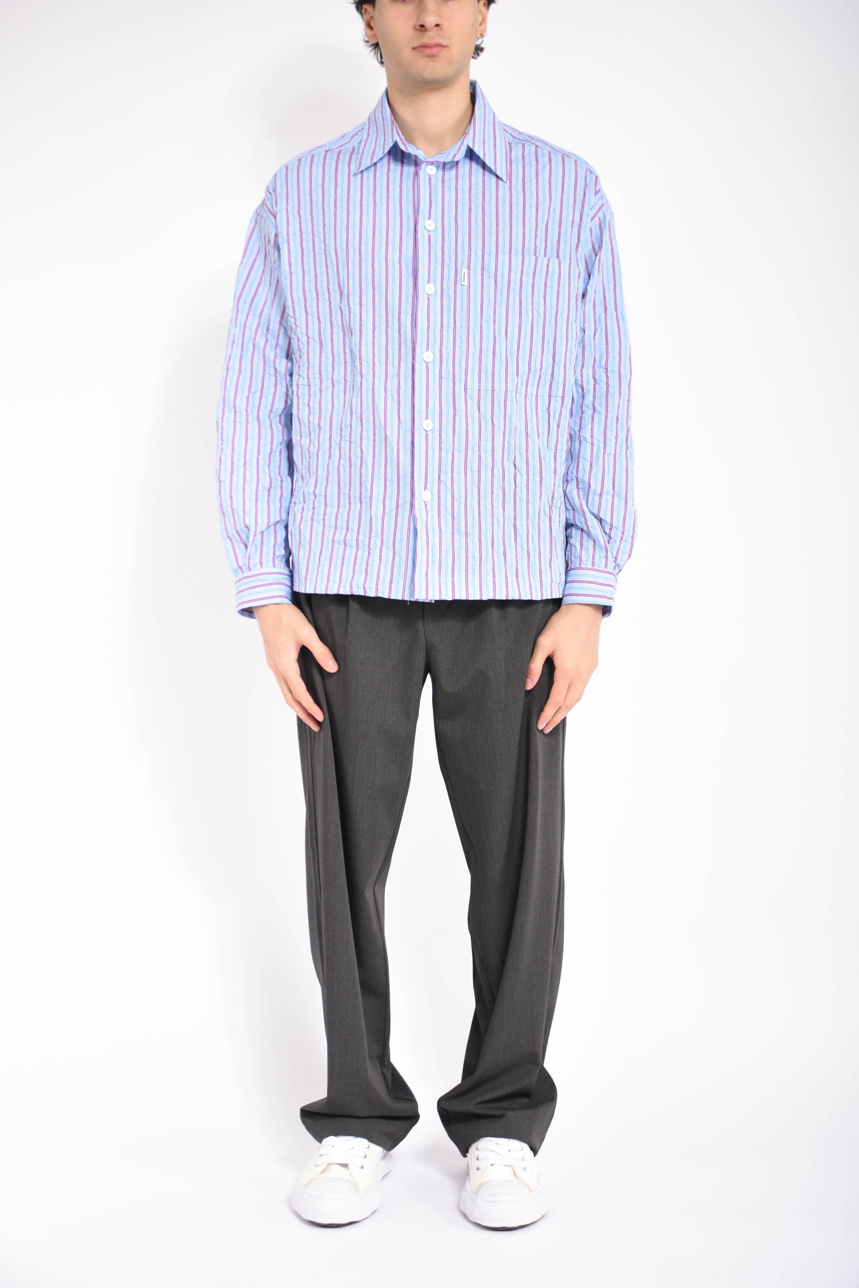 Pantaloni loose