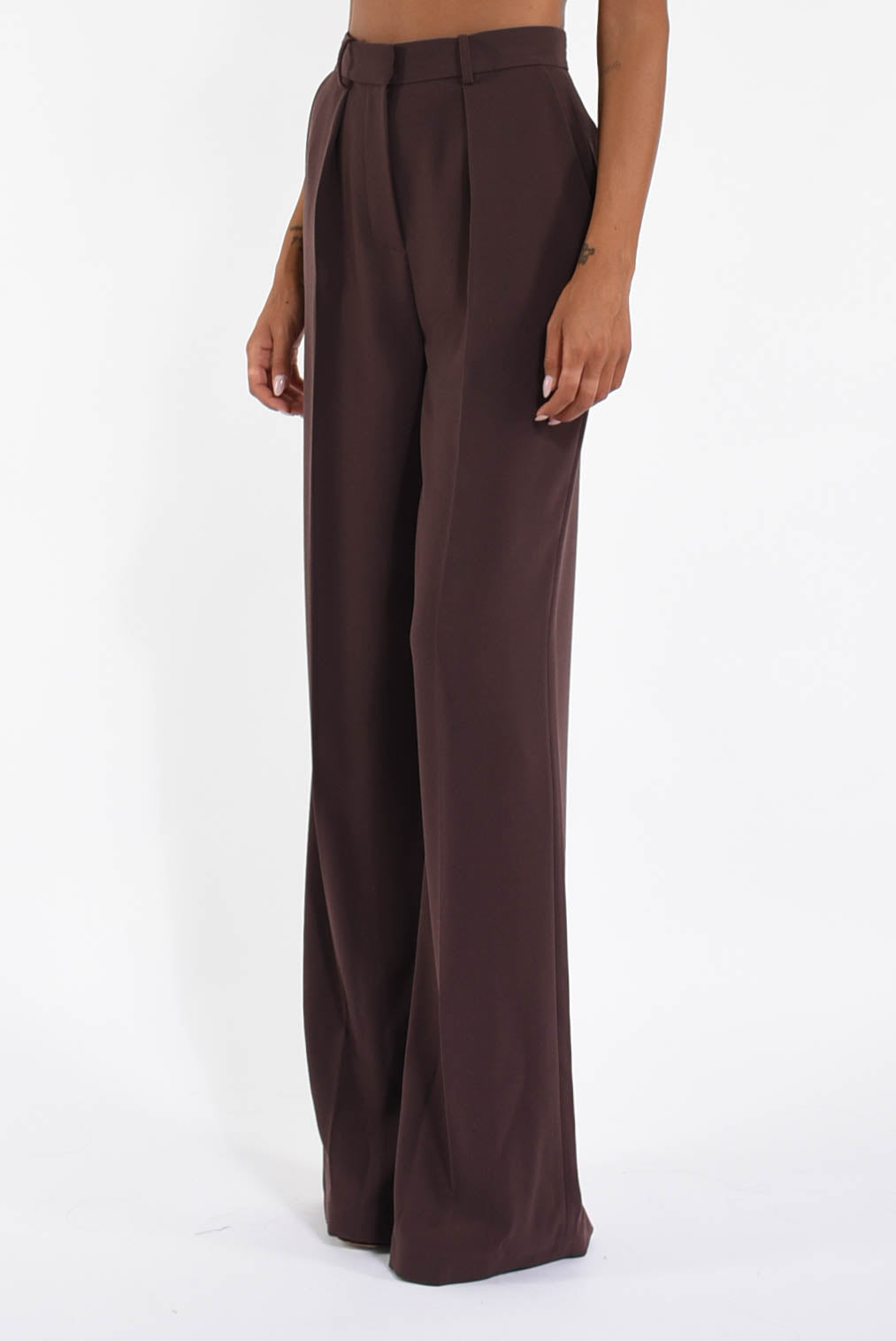 Pantaloni in crêpe fluido