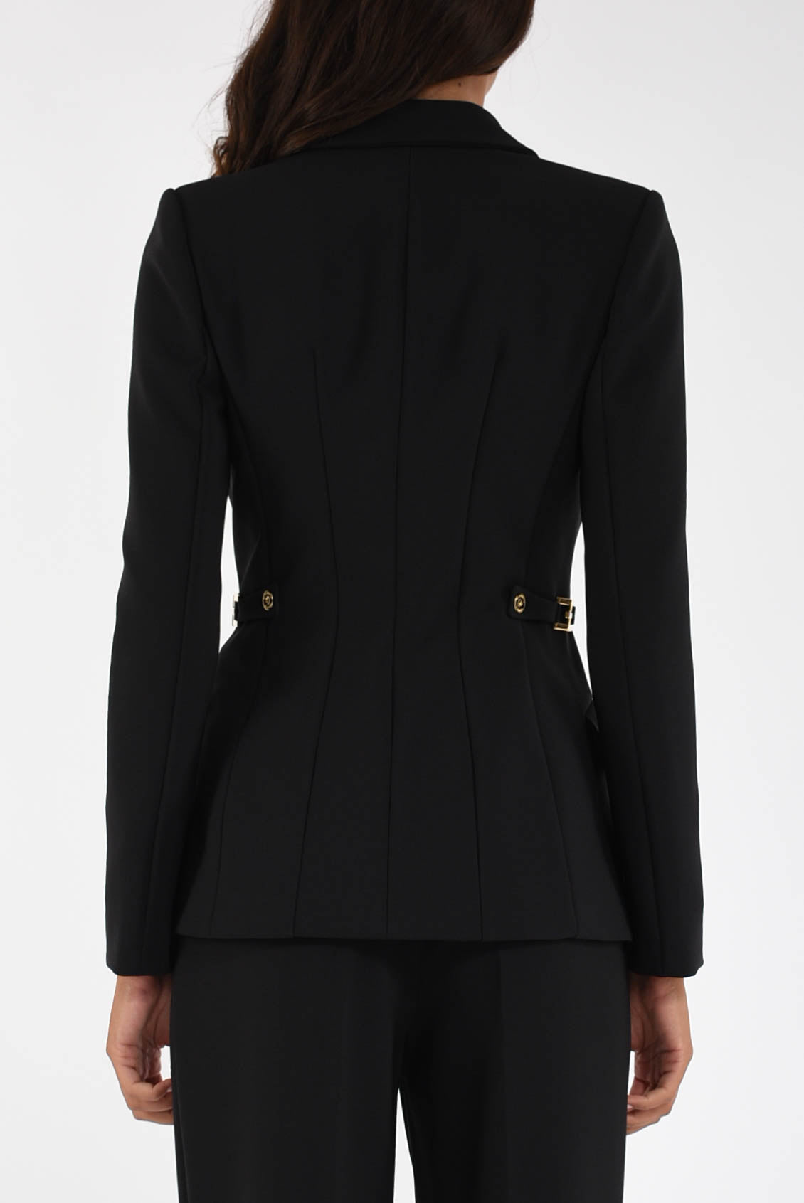 Giacca in crêpe leggero con dettagli gioiello