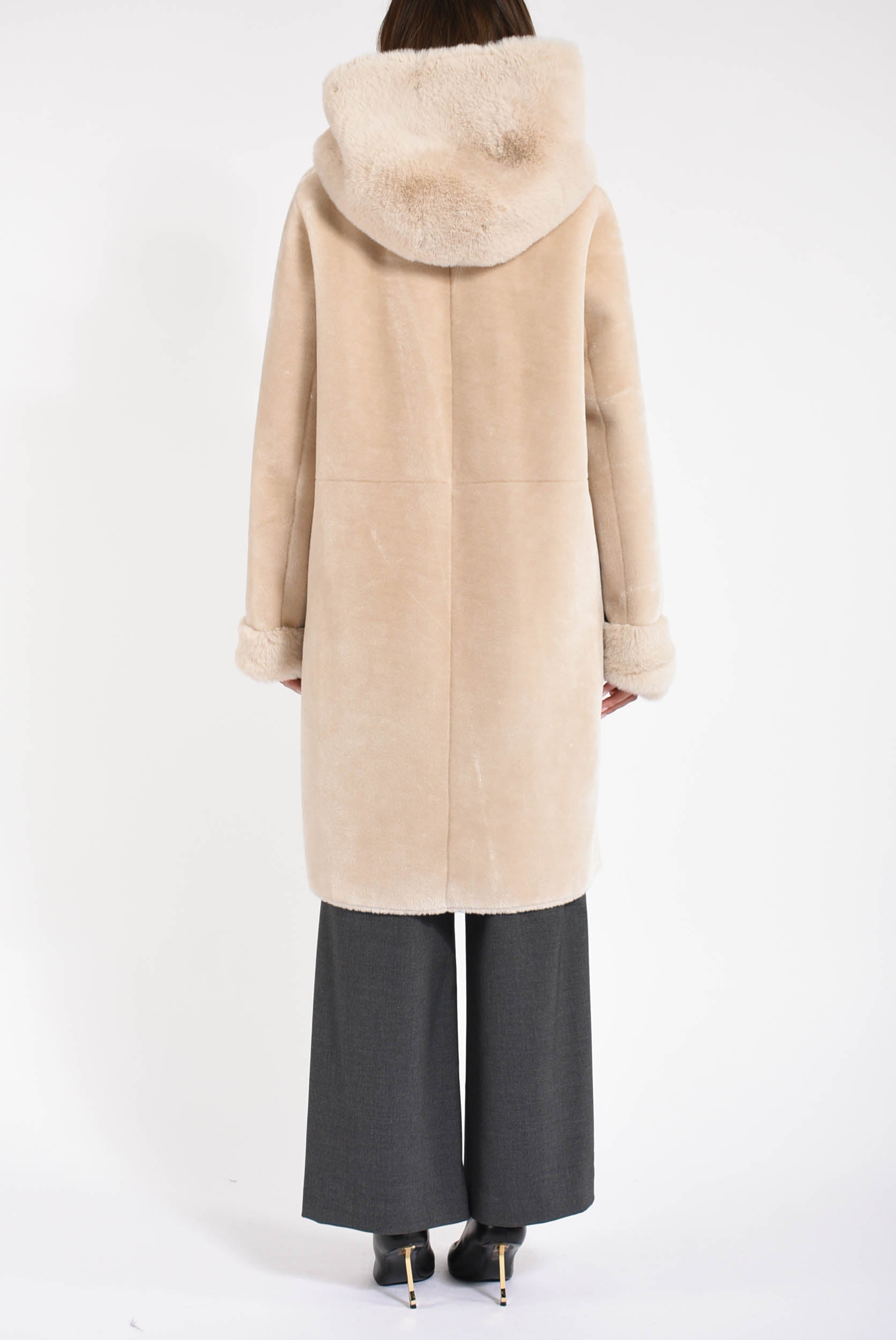 cappotto reversibile in ecopelliccia