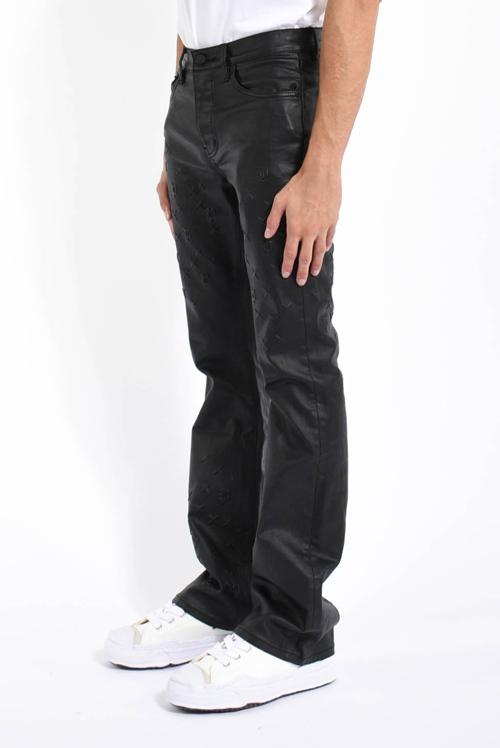 Jeans mono embossed film