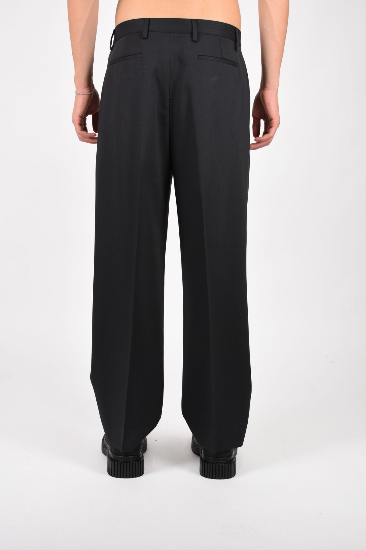 Pantaloni Alain in fresco lana 26F14