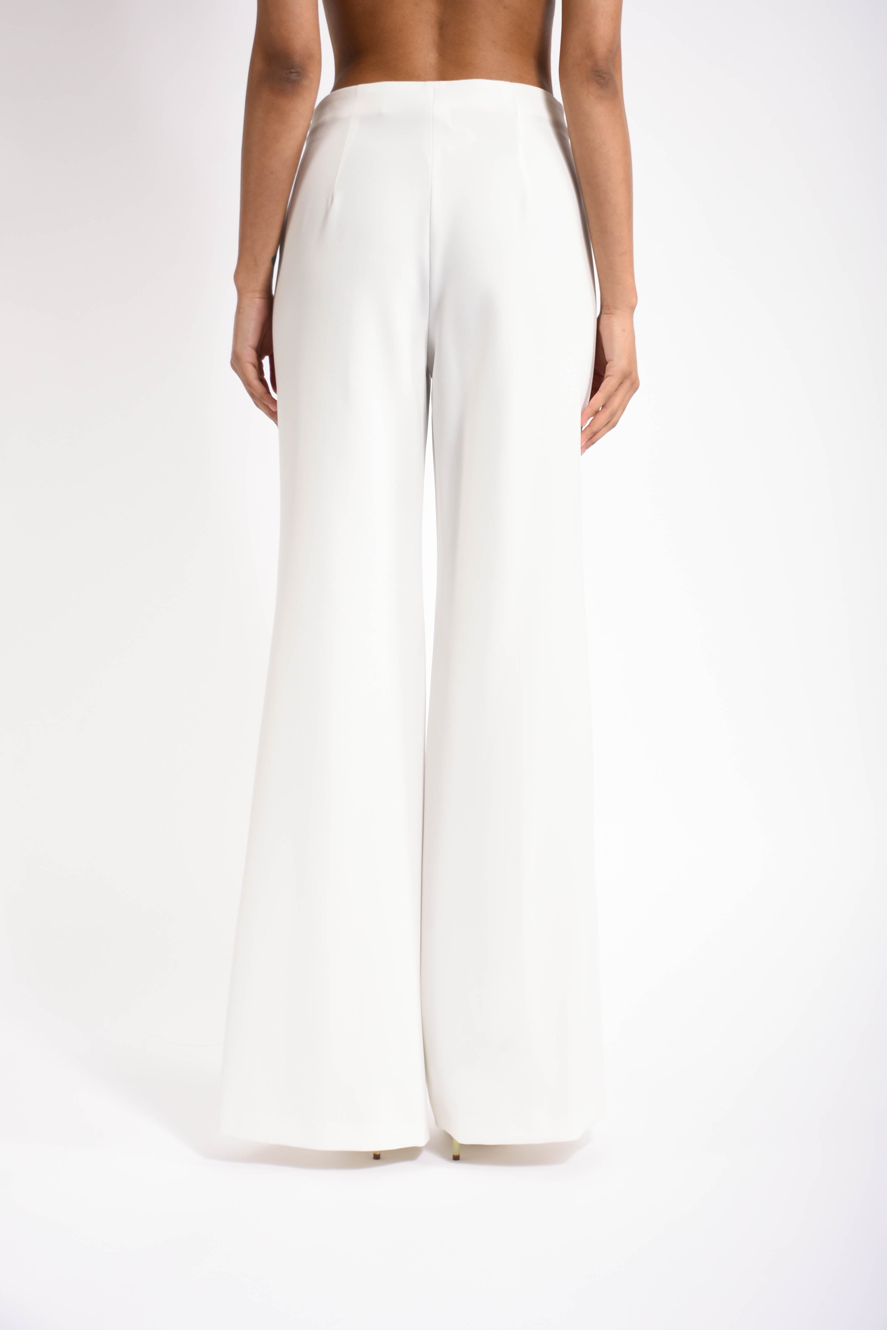 pantaloni a zampa
