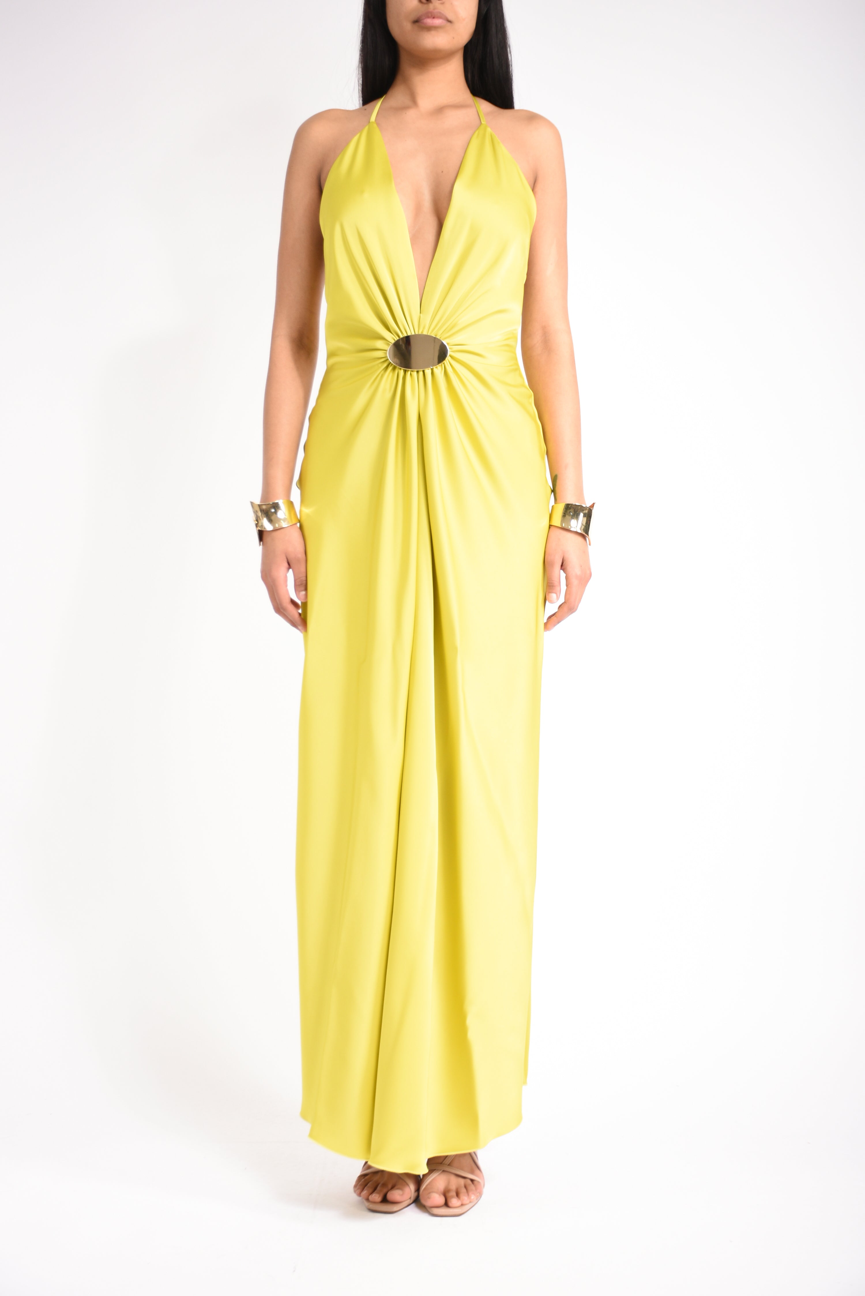 Abito lungo con scollo