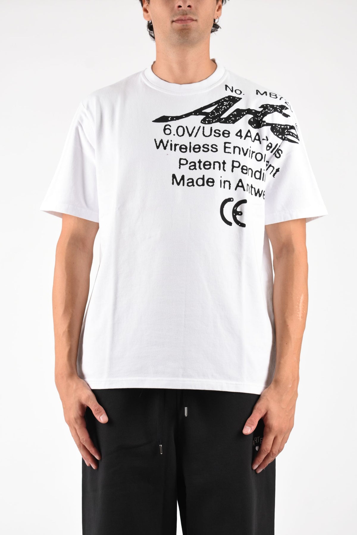 T-shirt specs side AW26189T