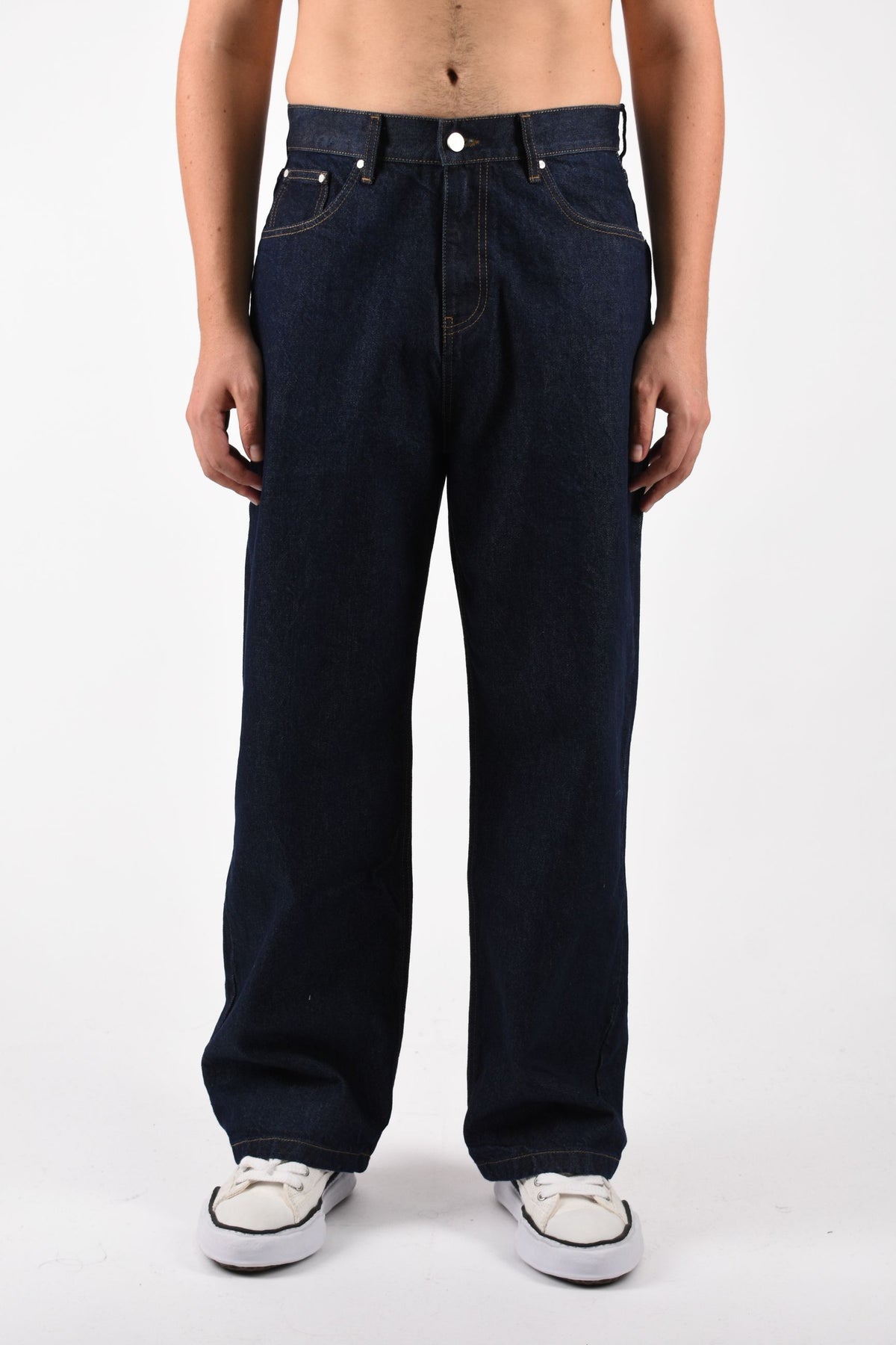 Jeans baggy A uniform AW26035P