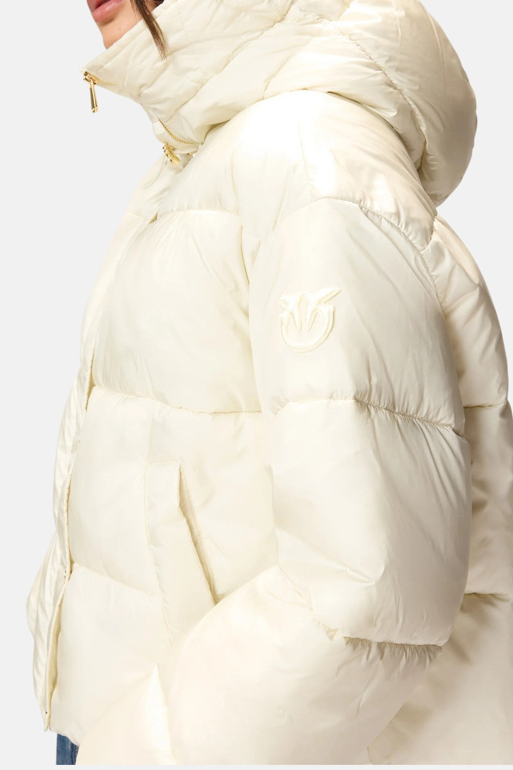 piumino con cappuccio in tela tecnica impasto