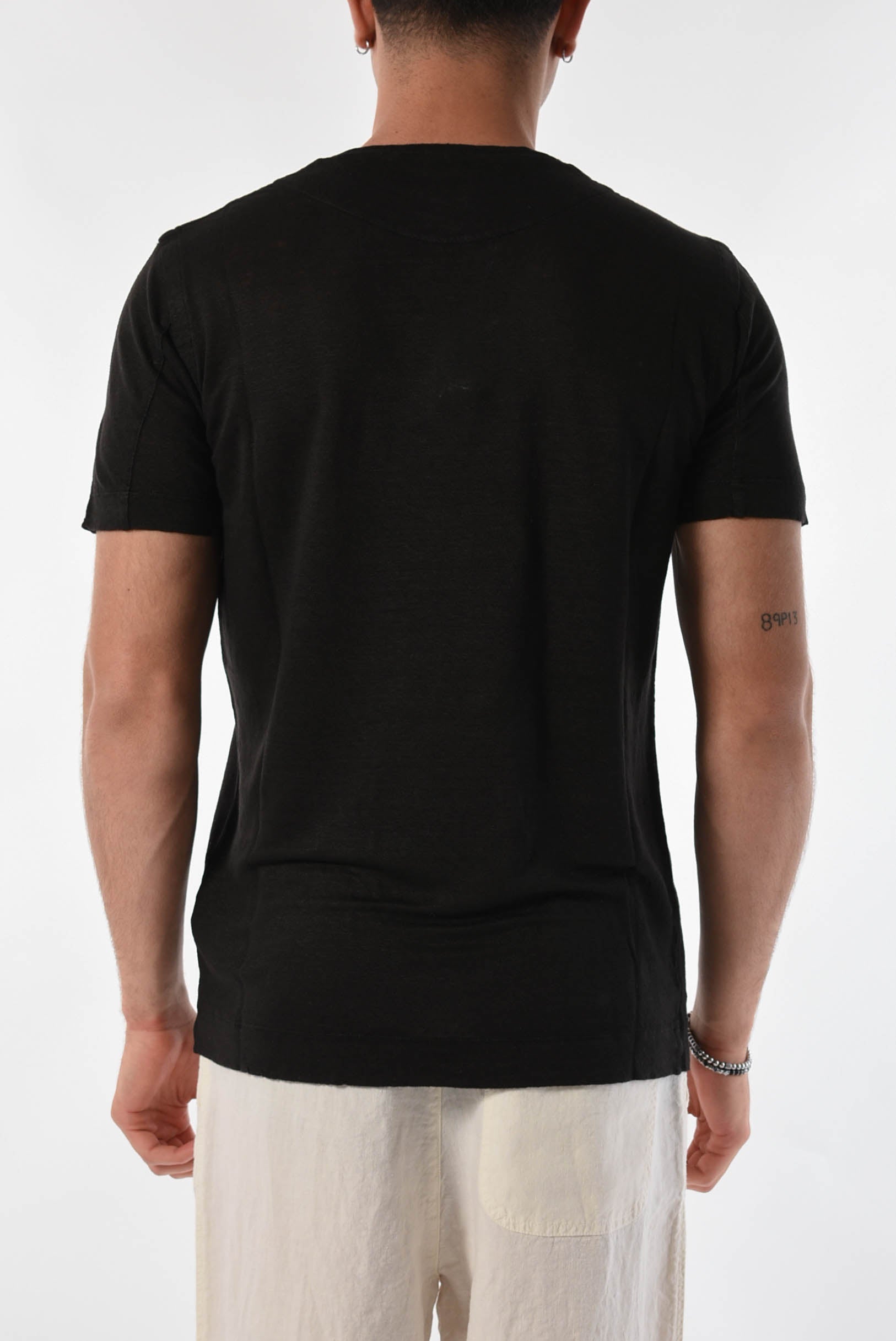 120% LINO T-shirt a V