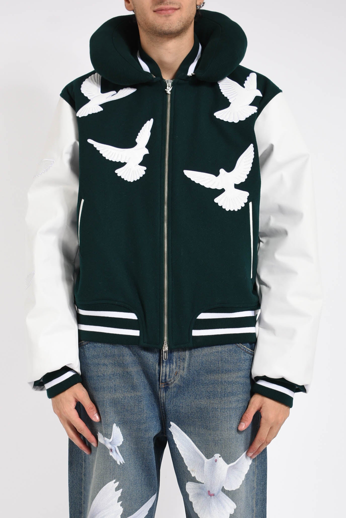 College con collo cuscino