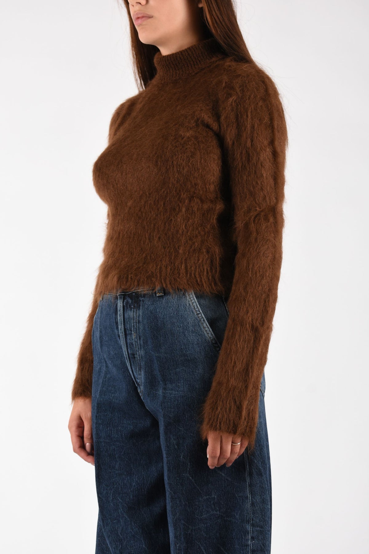 maglia a collo alto in misto lana DT441M01020D002